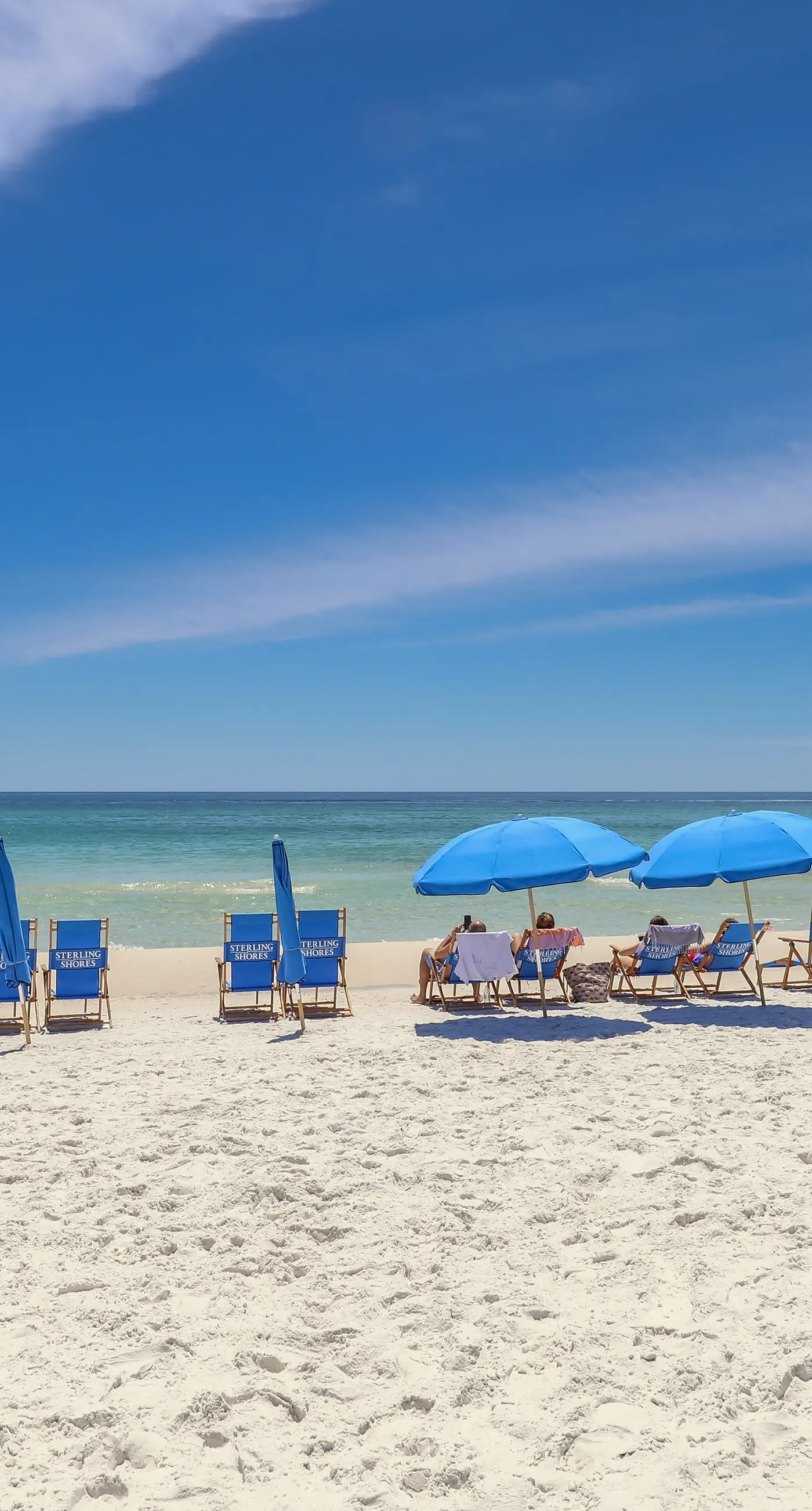 Happy beach studio w/shared pool & fitness center/free WiFi - near beach access!