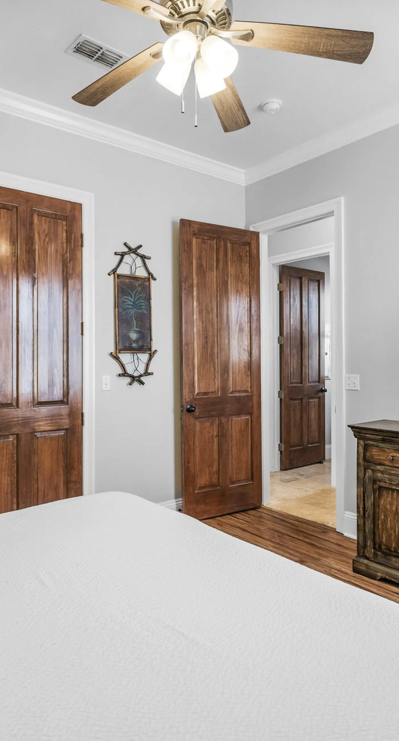 Three-Story Home w/Washer/Dryer, Gas Grill, Central A/C, & Shared Pool, Hot Tub