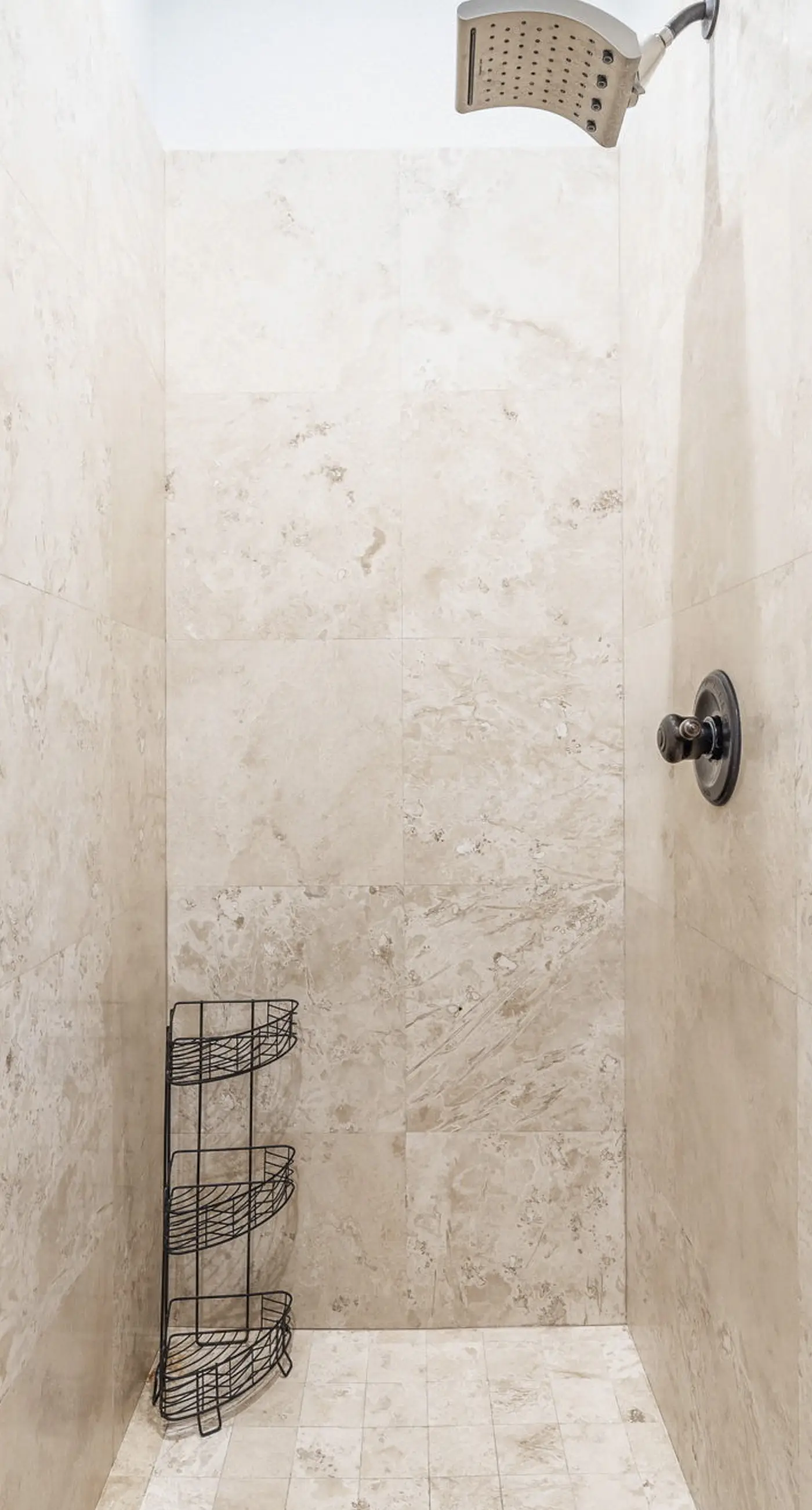 Three-Story Home w/Washer/Dryer, Gas Grill, Central A/C, & Shared Pool, Hot Tub