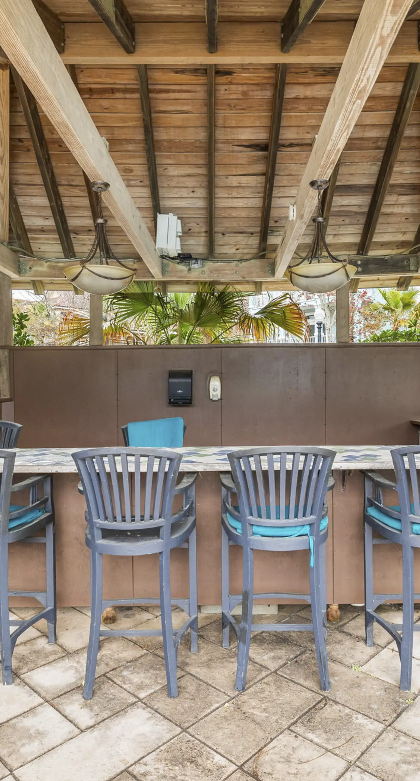 Three-Story Home w/Washer/Dryer, Gas Grill, Central A/C, & Shared Pool, Hot Tub