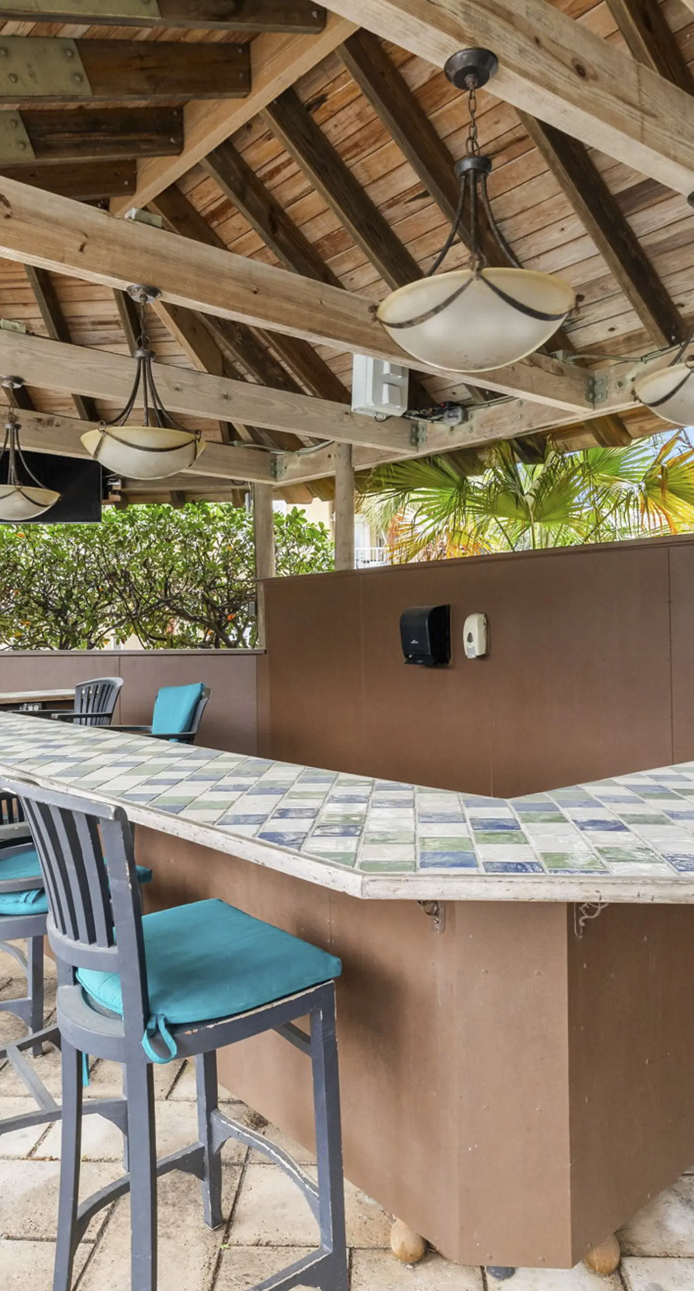 Three-Story Home w/Washer/Dryer, Gas Grill, Central A/C, & Shared Pool, Hot Tub