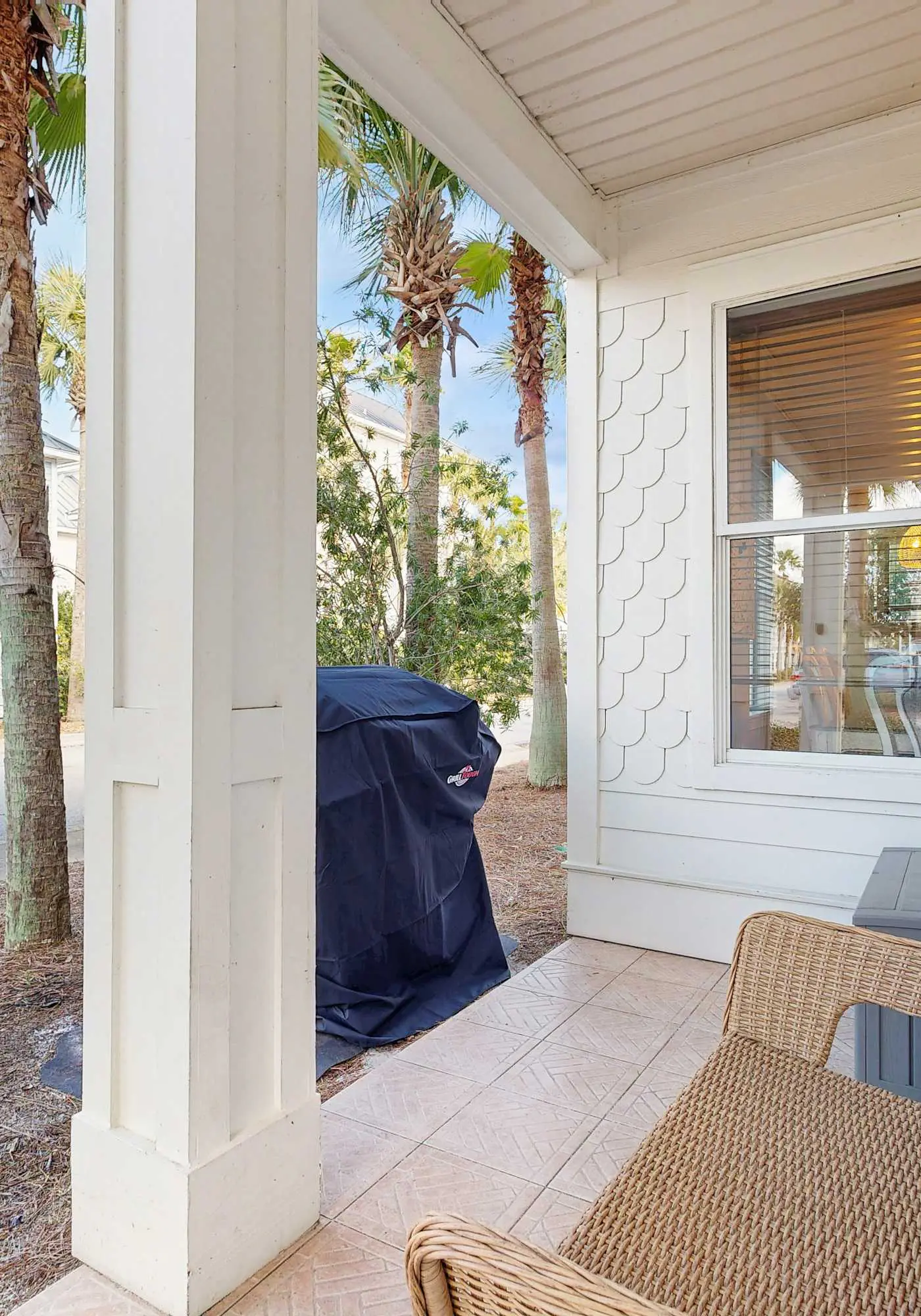 Three-Story Home w/Washer/Dryer, Gas Grill, Central A/C, & Shared Pool, Hot Tub
