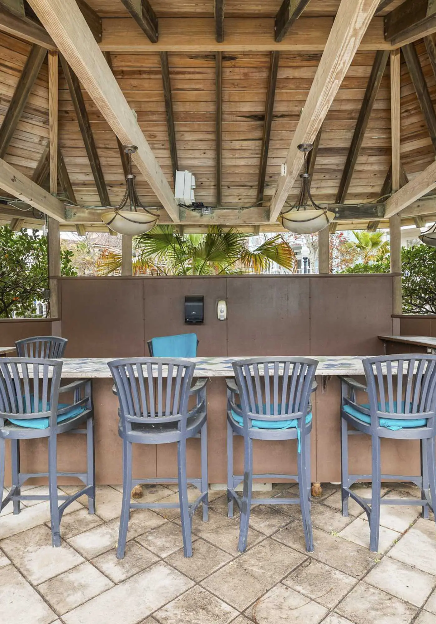 Three-Story Home w/Washer/Dryer, Gas Grill, Central A/C, & Shared Pool, Hot Tub