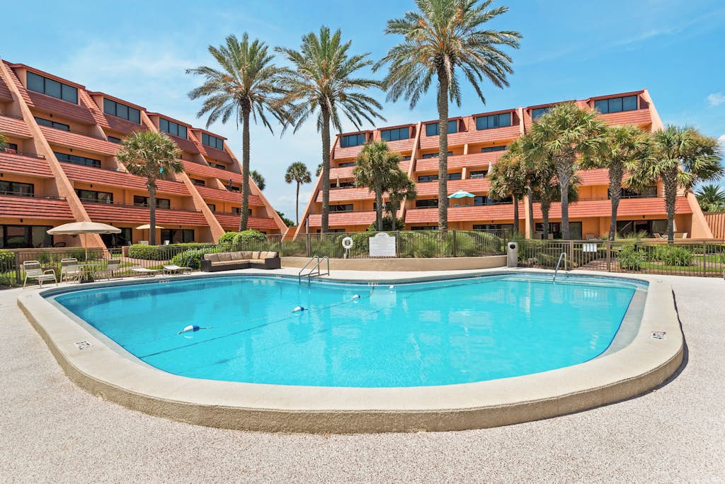 Updated Beachfront All-Suite Escape w/ Pool, Tennis - Near Dining & Shopping