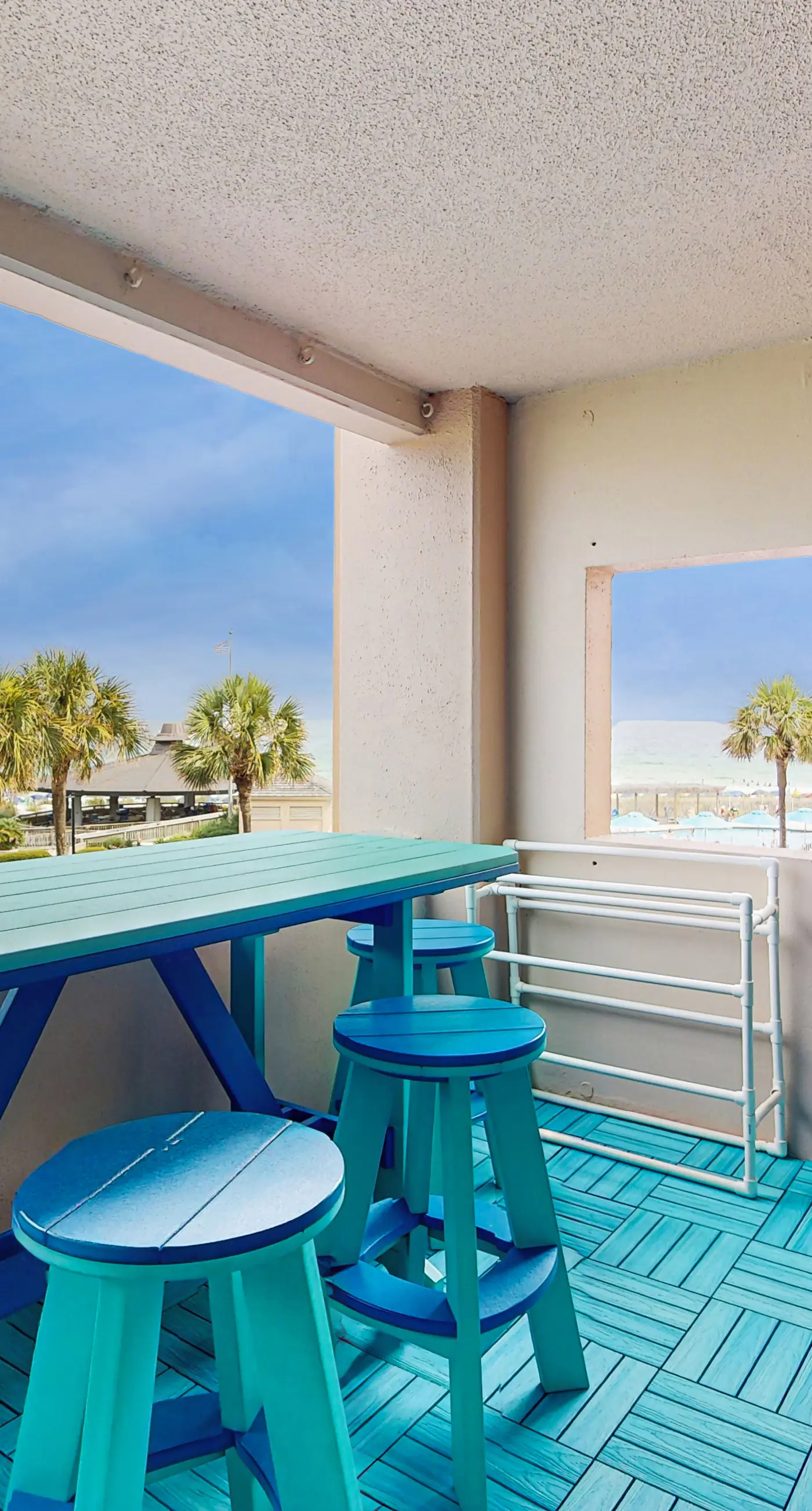 Second-Floor Ocean & Gulf Front Condo w/Free WiFi, 2 Balconies, Shared Pool, A/C