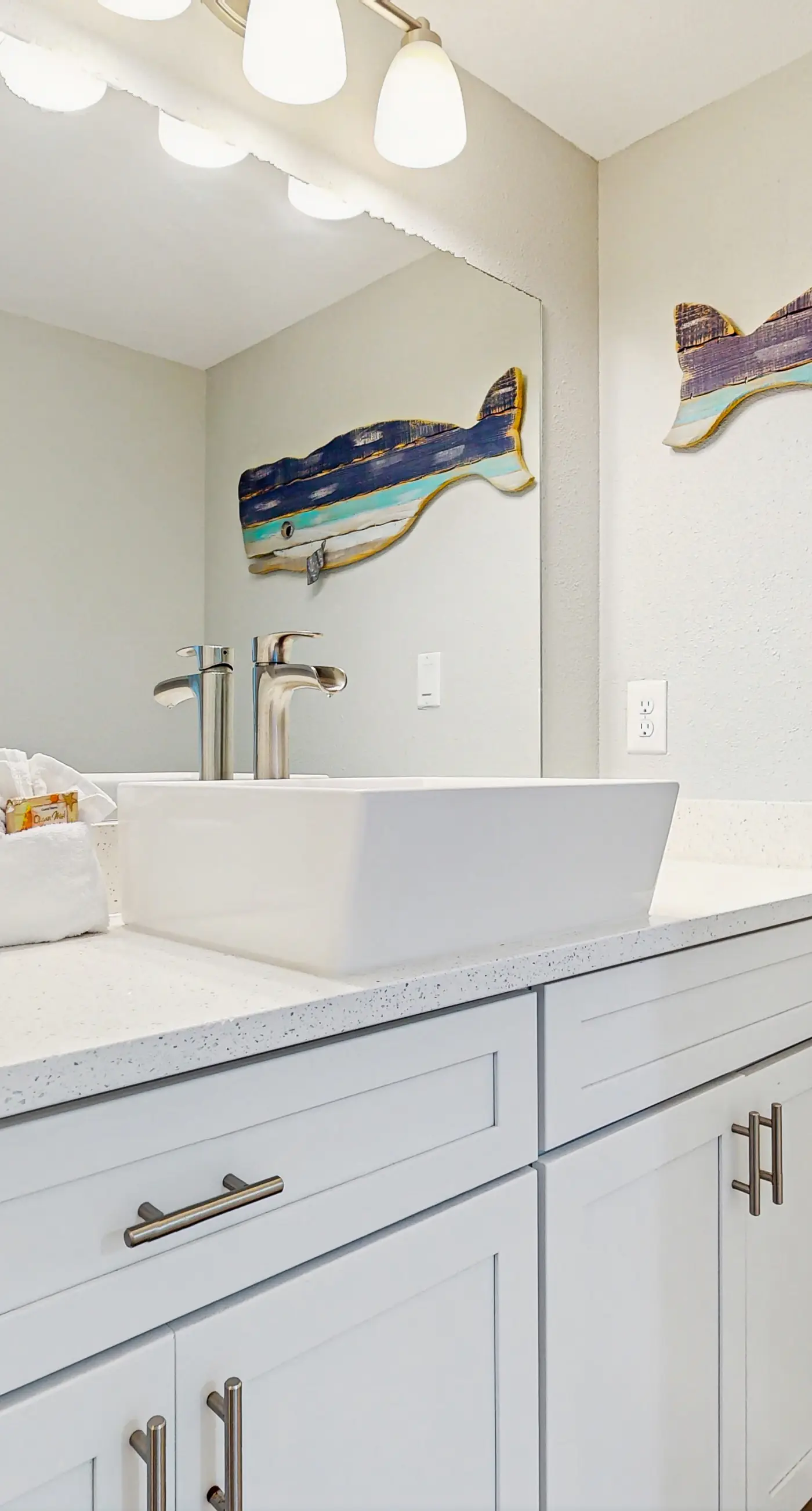 Second-Floor Ocean & Gulf Front Condo w/Free WiFi, 2 Balconies, Shared Pool, A/C