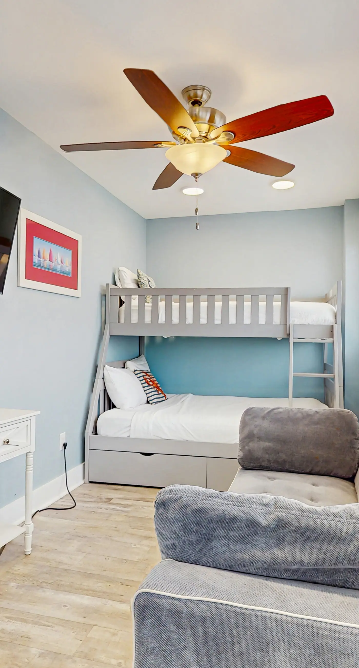 Second-Floor Ocean & Gulf Front Condo w/Free WiFi, 2 Balconies, Shared Pool, A/C