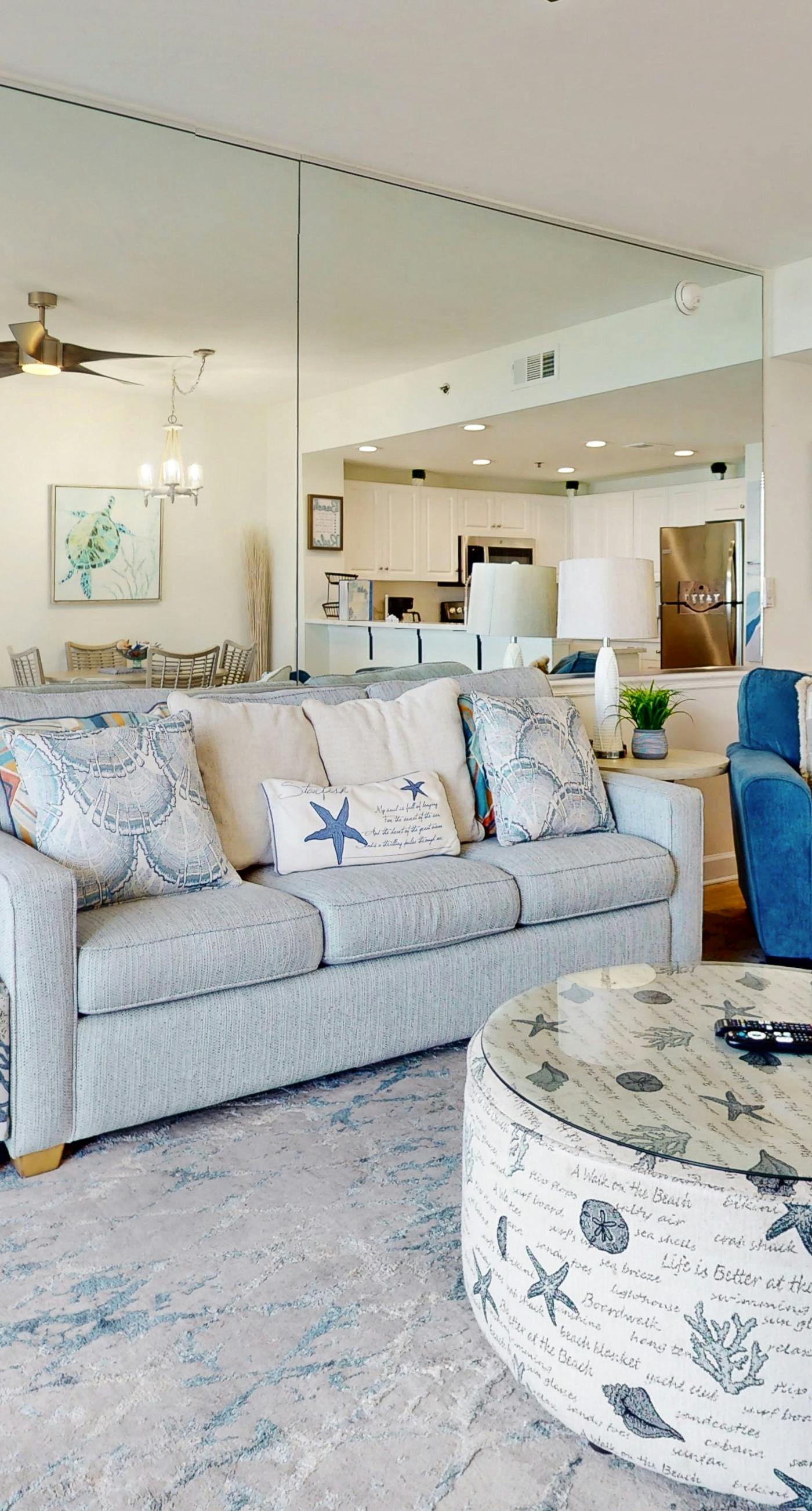 Eight Floor Condo with Shared Pools, Ocean View, High-Speed WiFi, & Central AC