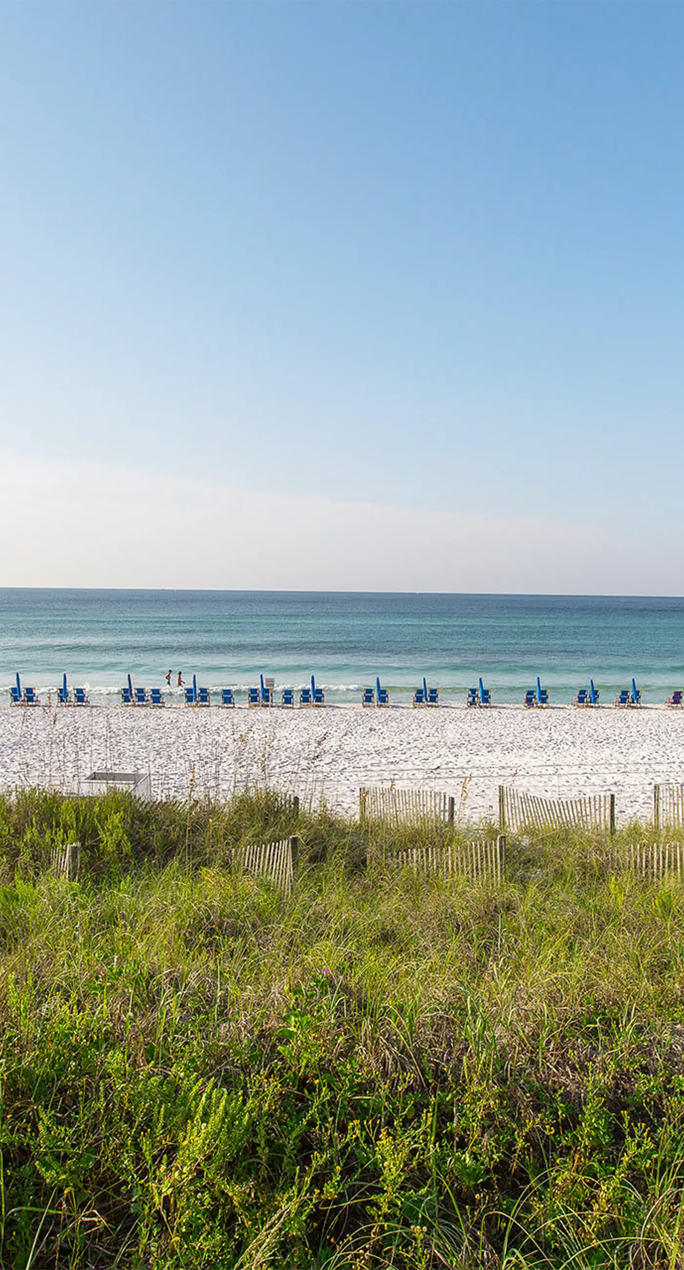 Eight Floor Condo with Shared Pools, Ocean View, High-Speed WiFi, & Central AC