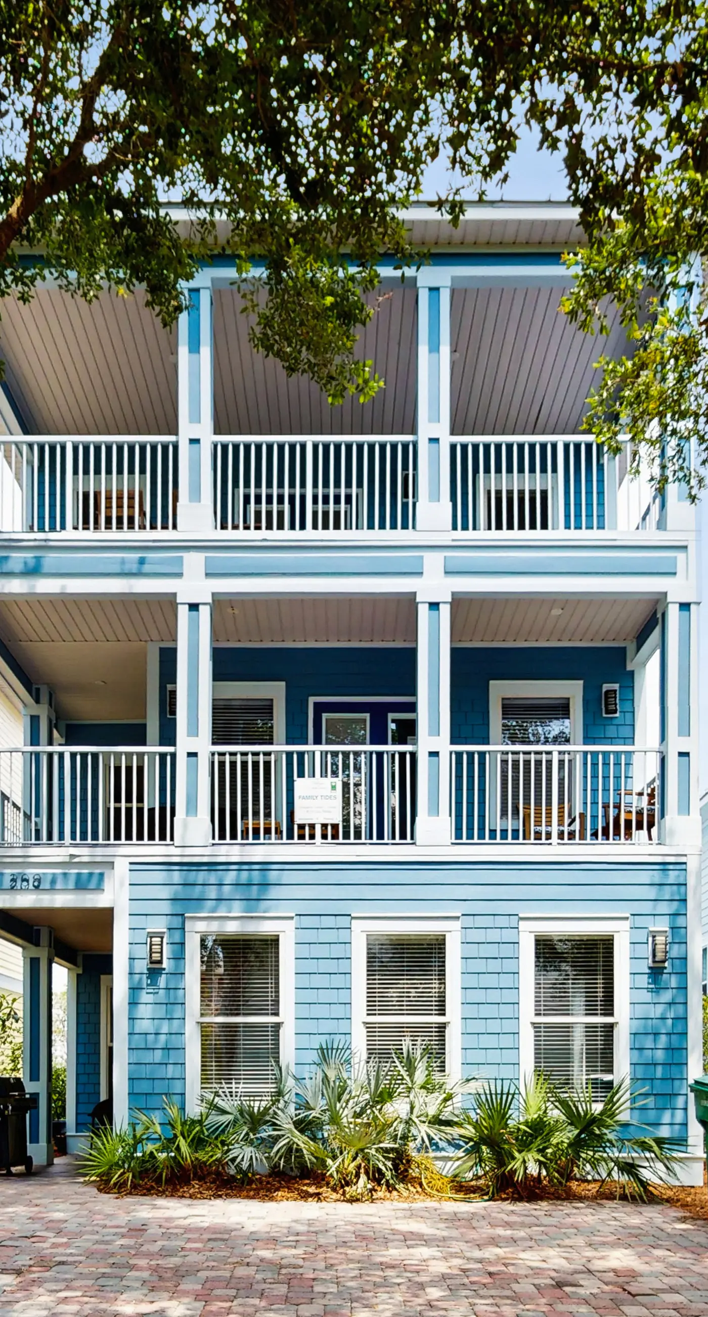 Gorgeous, multi-level home with pool, hot tub & two balconies - dog-friendly