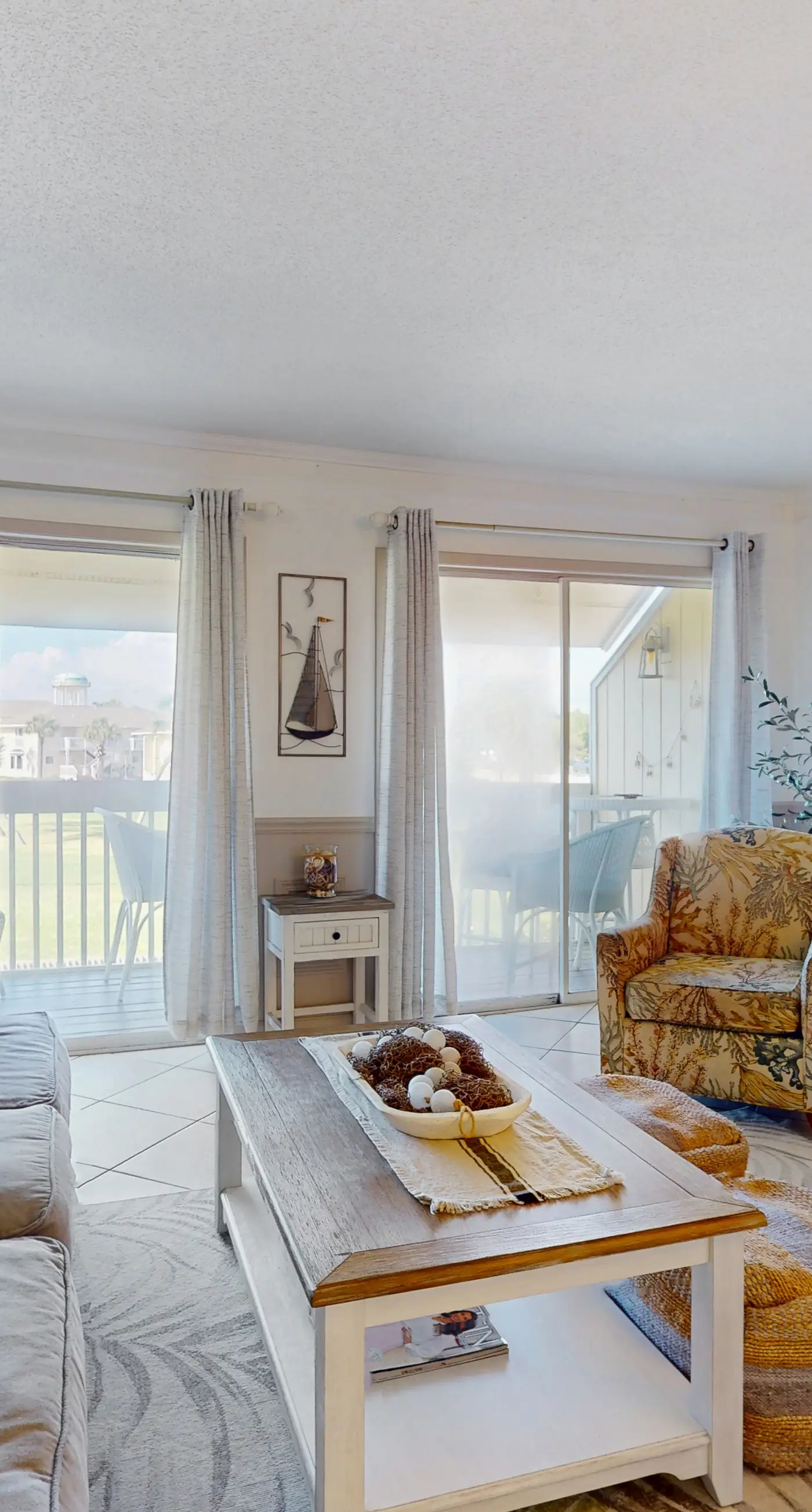 Waterfront condo in private beach resort, best free amenities in Destin!