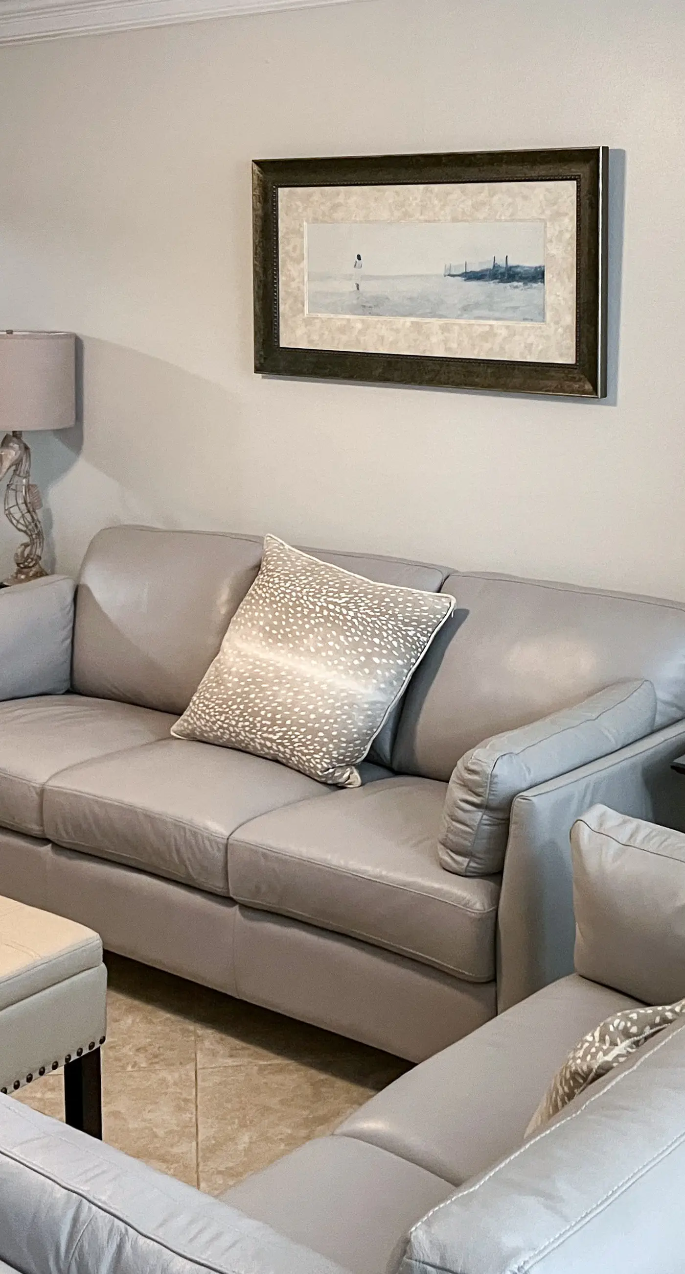 Fourth Floor Oceanfront Condo with Shared Pool, Ocean View, WiFi, W/D, and AC