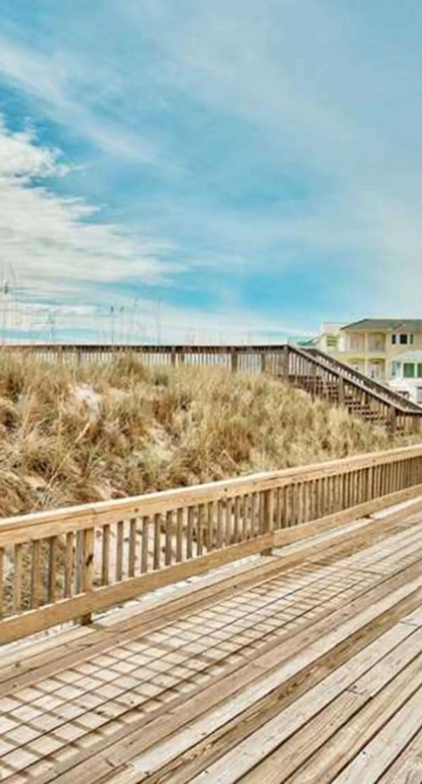 Fourth Floor Oceanfront Condo with Shared Pool, Ocean View, WiFi, W/D, and AC