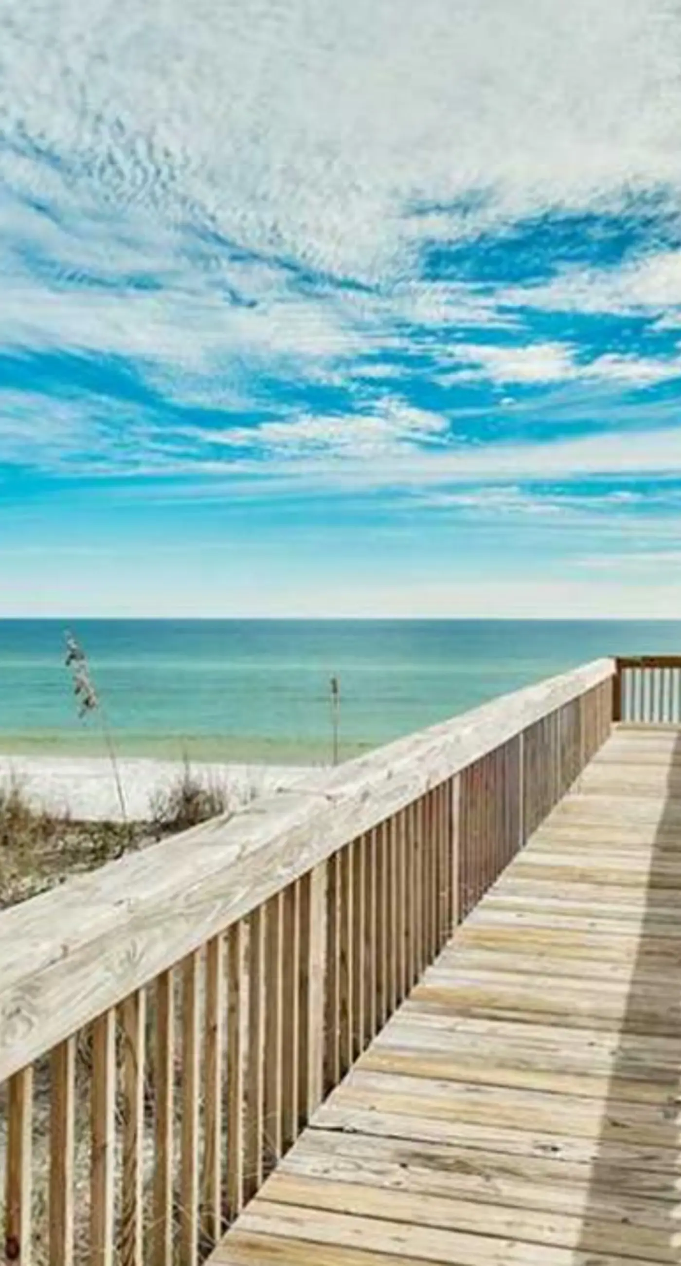 Fourth Floor Oceanfront Condo with Shared Pool, Ocean View, WiFi, W/D, and AC