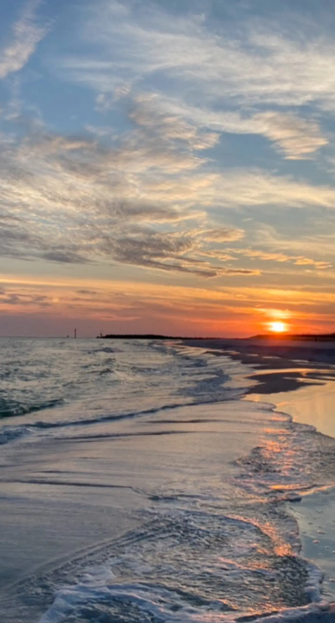 Fourth Floor Oceanfront Condo with Shared Pool, Ocean View, WiFi, W/D, and AC