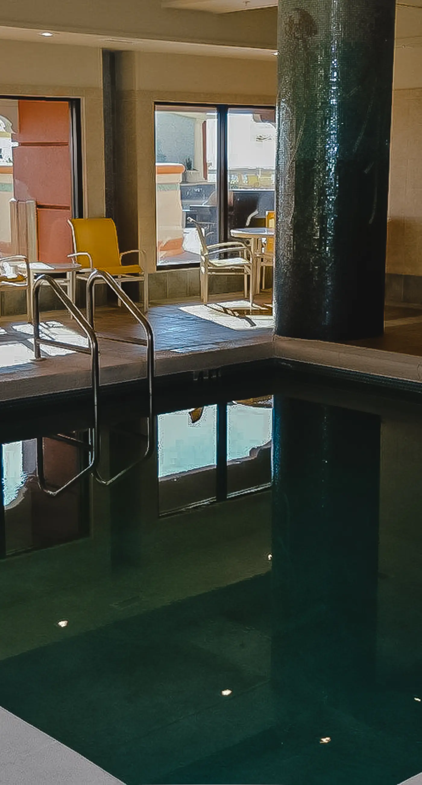 Corner Luxury Condo - Pools, Hot Tubs & Gym - Gulf-View Balcony, WiFi, W/D & AC