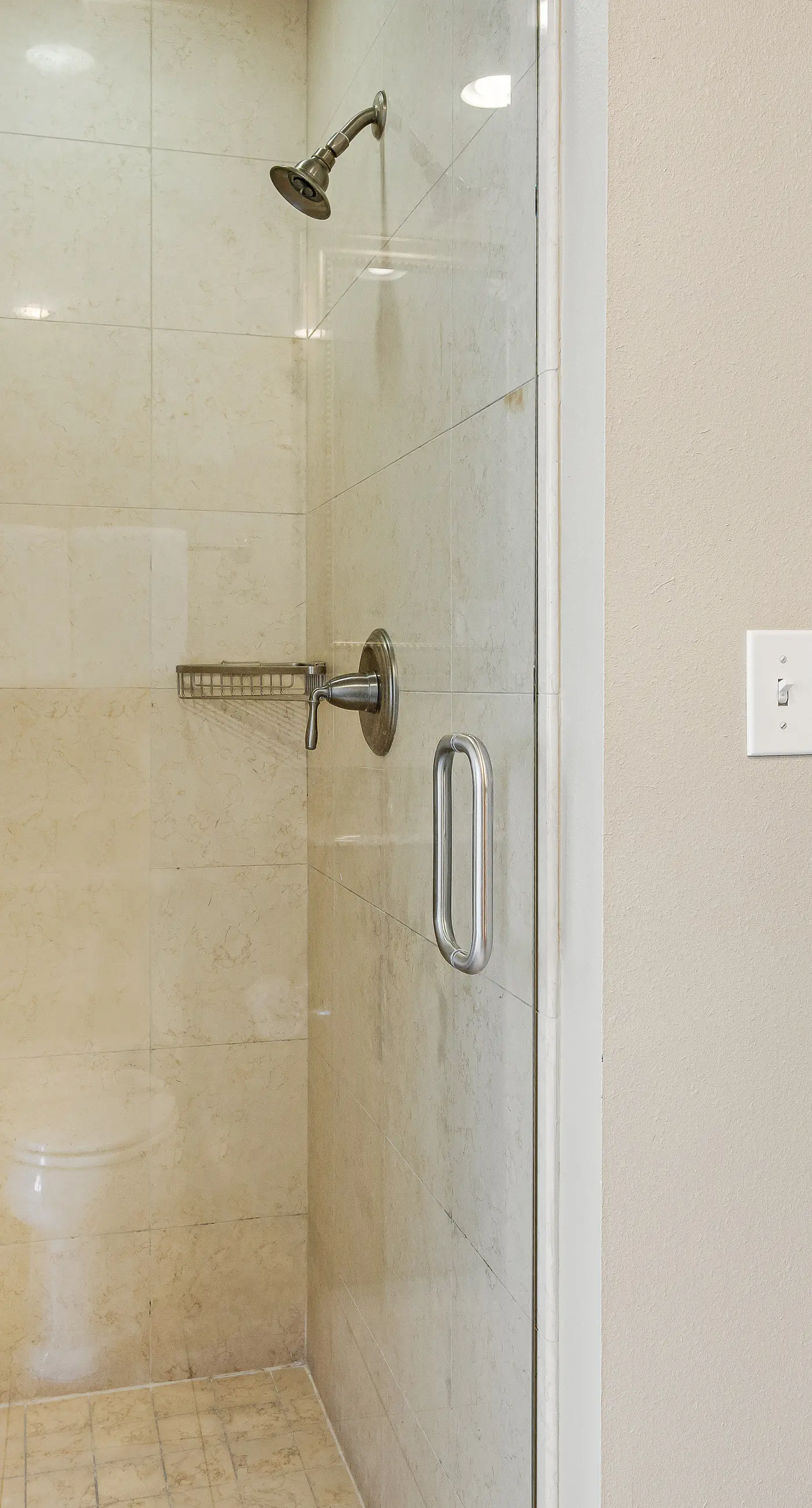 The Dolphin Suite - 2 Water-View Balconies, WiFi, W/D, AC, Pools, Hot Tubs & Gym