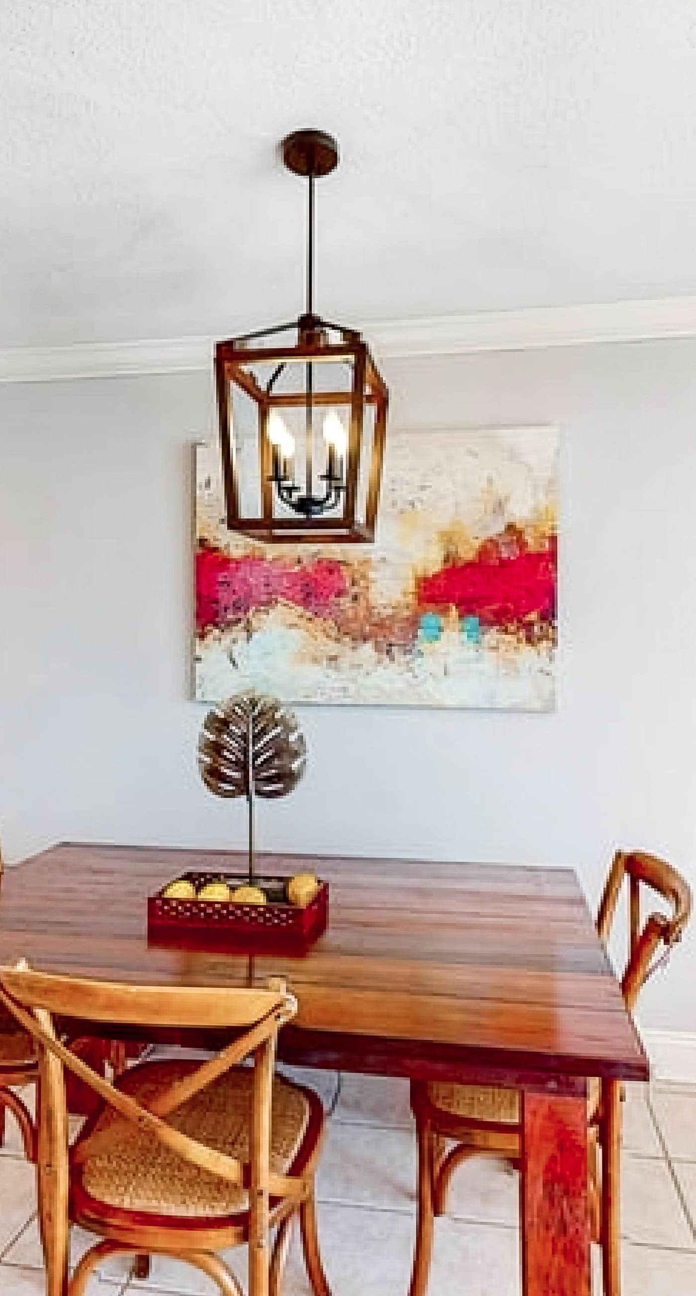 Gulf-front condo with balcony, water views, pools, hot tub & beach access