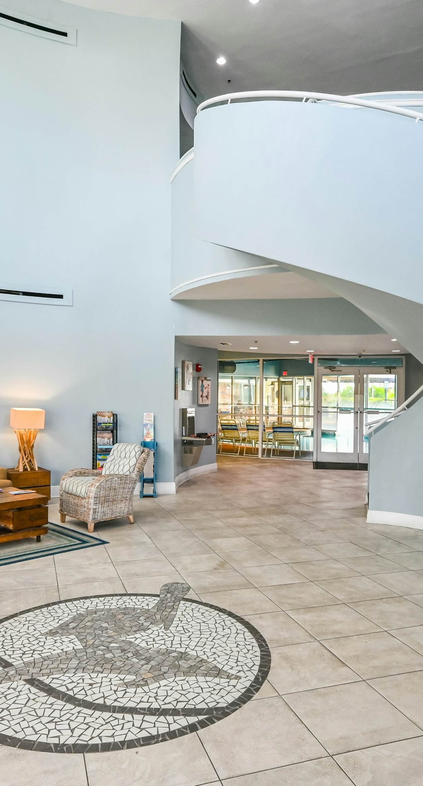 Gulf-front condo with balcony, water views, pools, hot tub & beach access