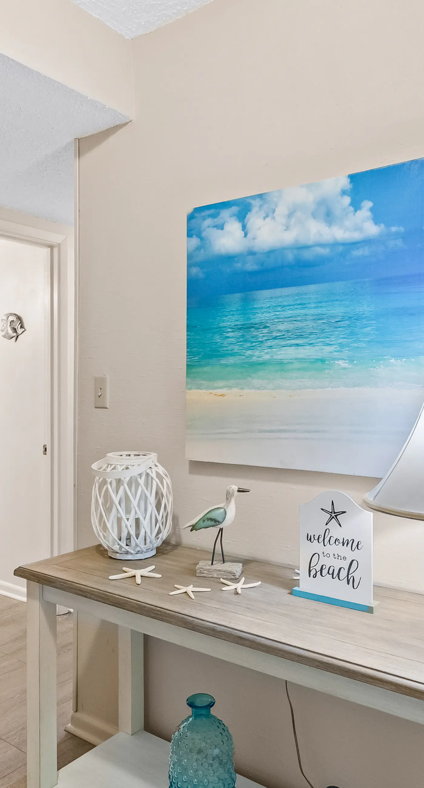 Gulf-view condo with beach pavilion, balcony, heated pool, hot tub, gym, tennis