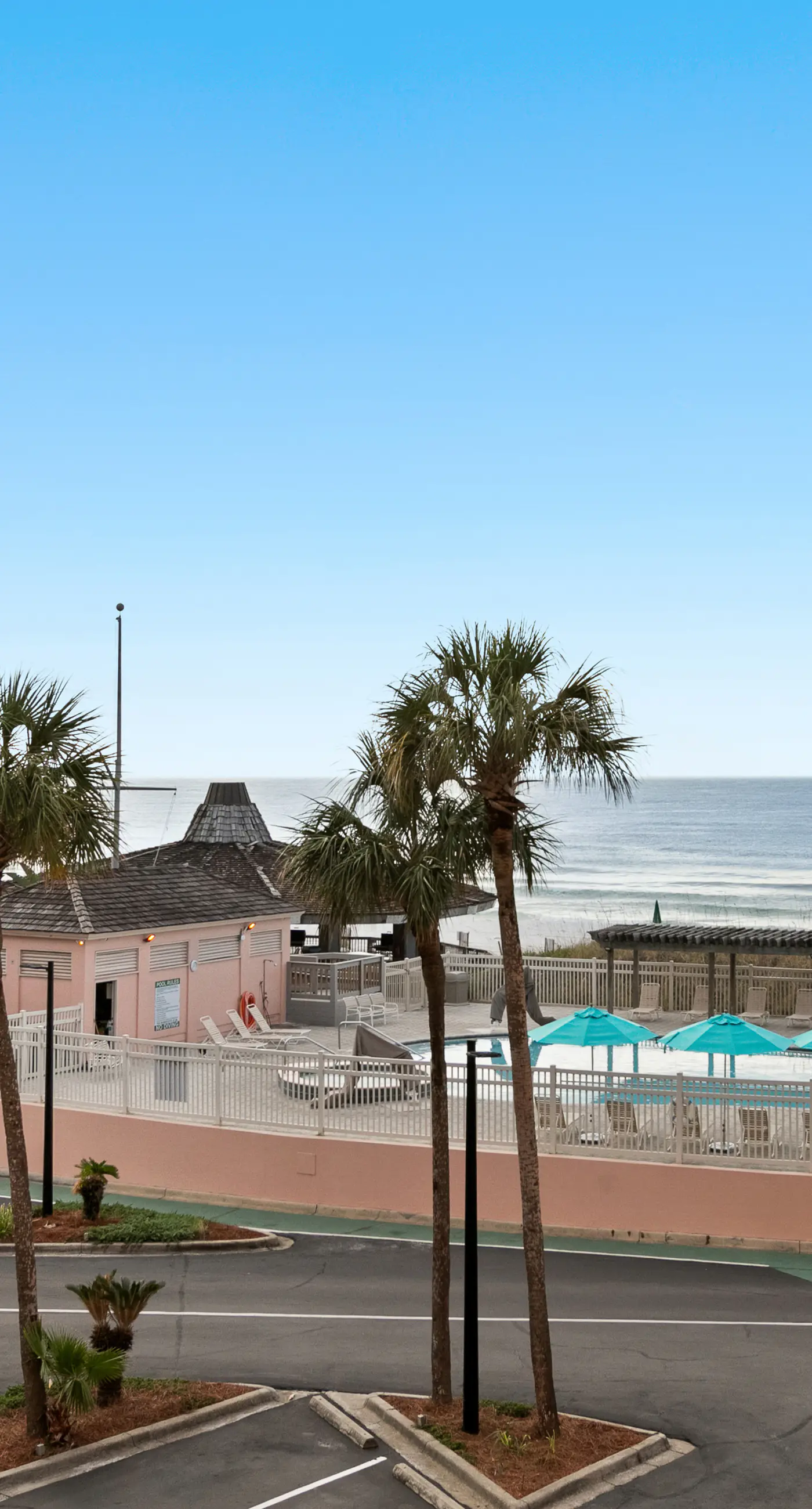Gulf-view condo with beach pavilion, balcony, heated pool, hot tub, gym, tennis