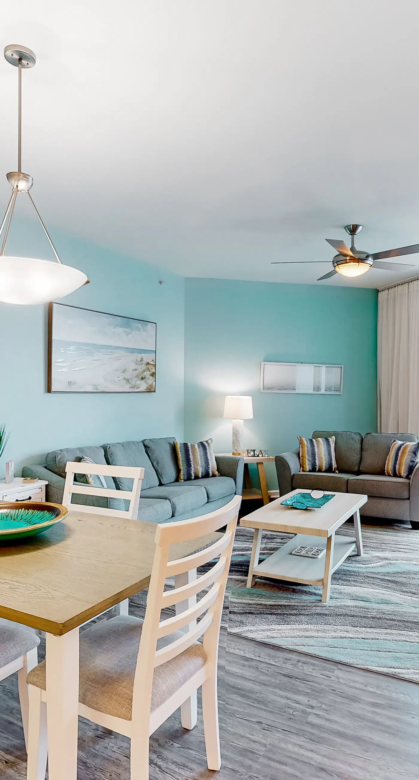 Beachy resort condo with balcony, outdoor pools, hot tub, gym, tennis, AC, & W&D