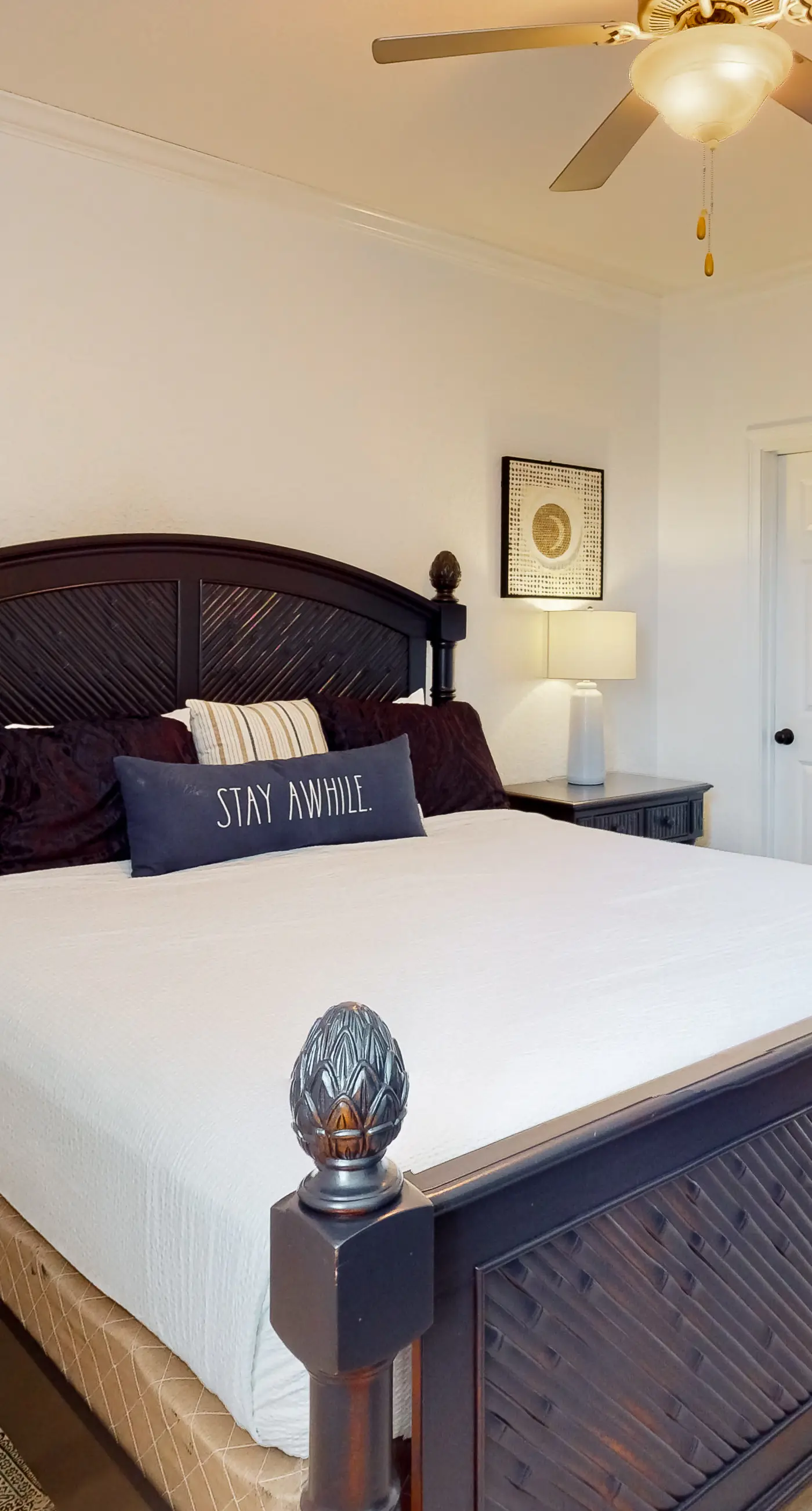 Dog-friendly home near beach with pool access, two balconies, wet bar, & W/D