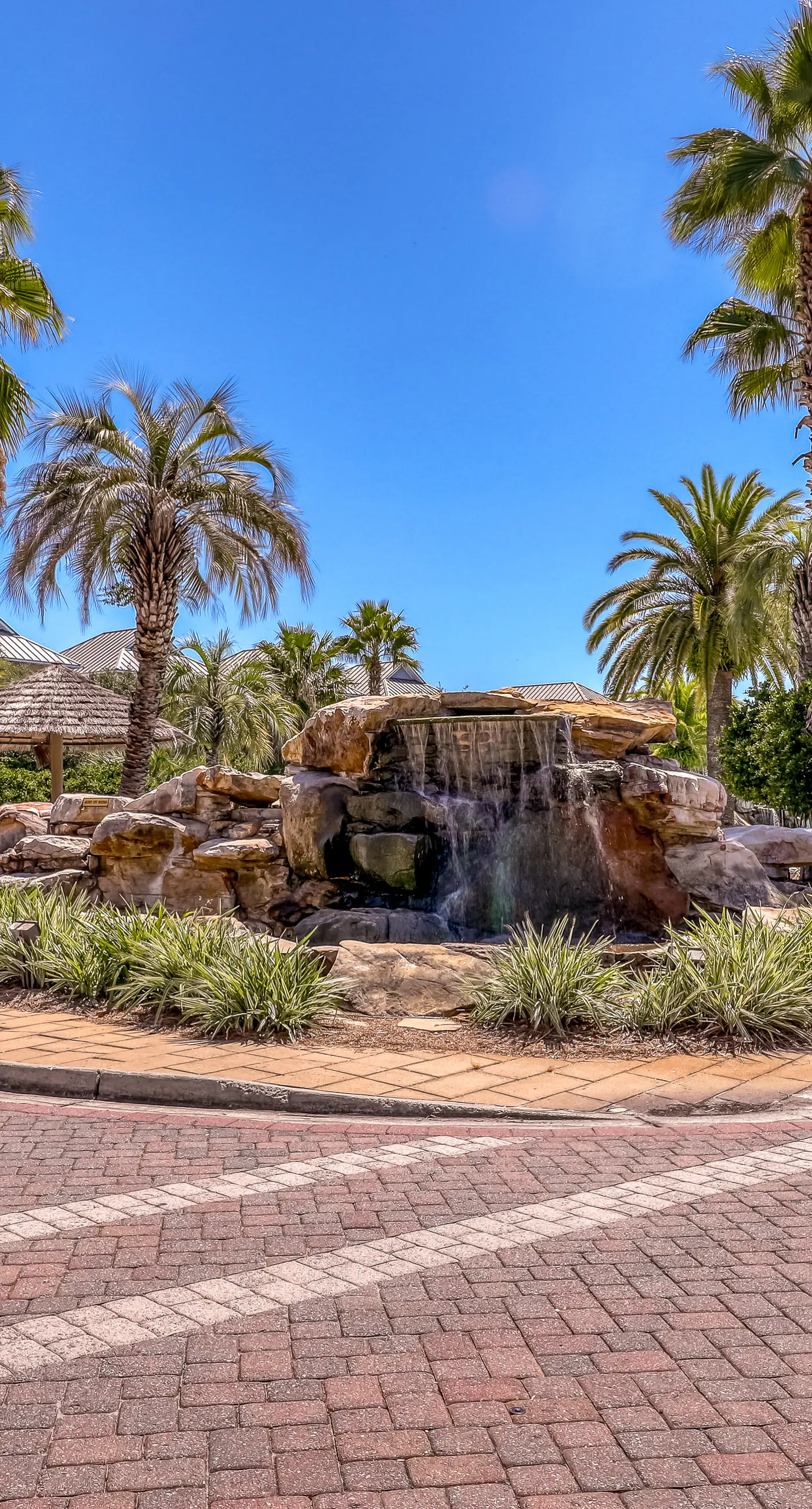 Dog-friendly home near beach with pool access, two balconies, wet bar, & W/D