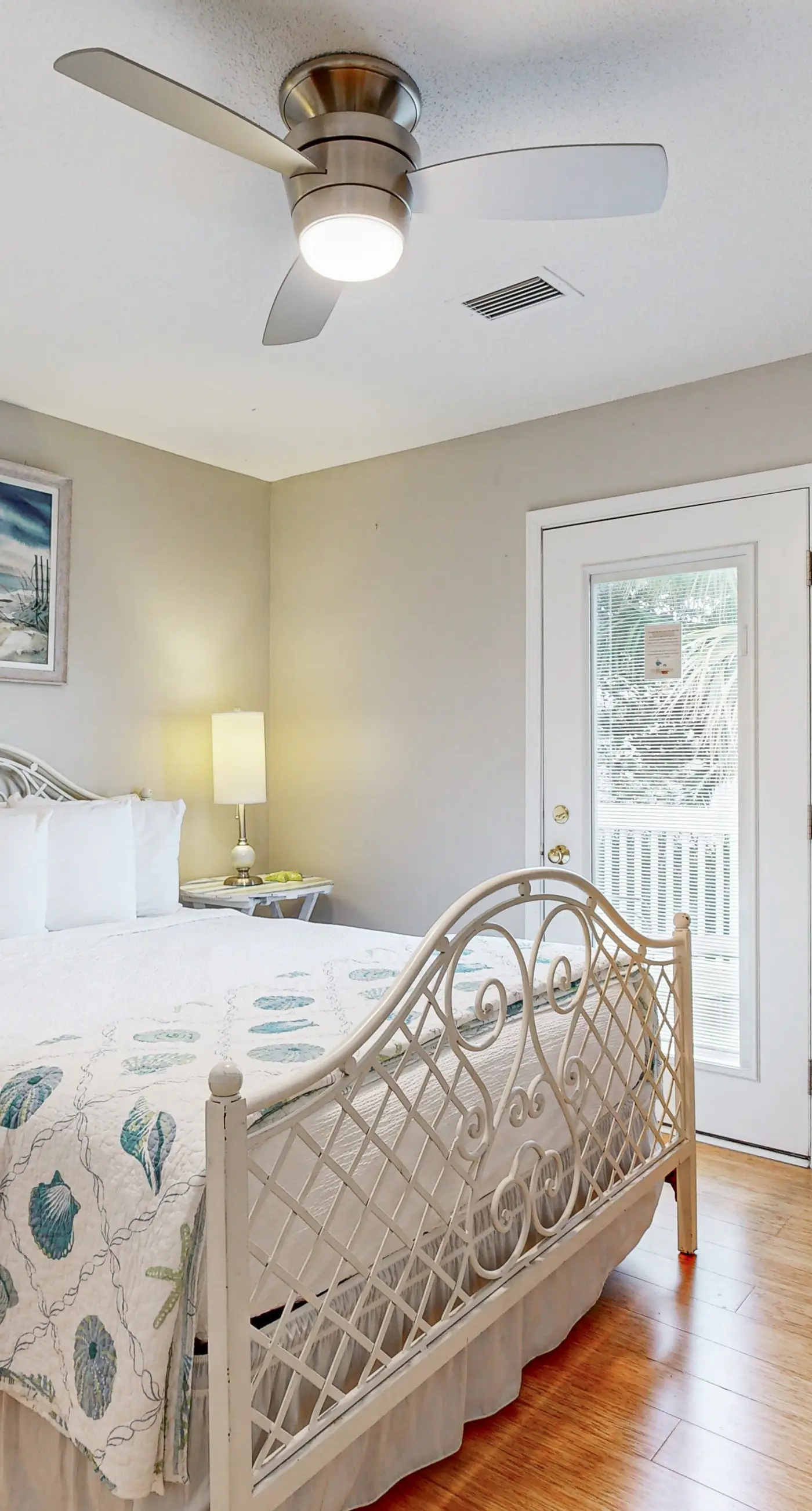 Steps to beach & community pool, dog-friendly, great location