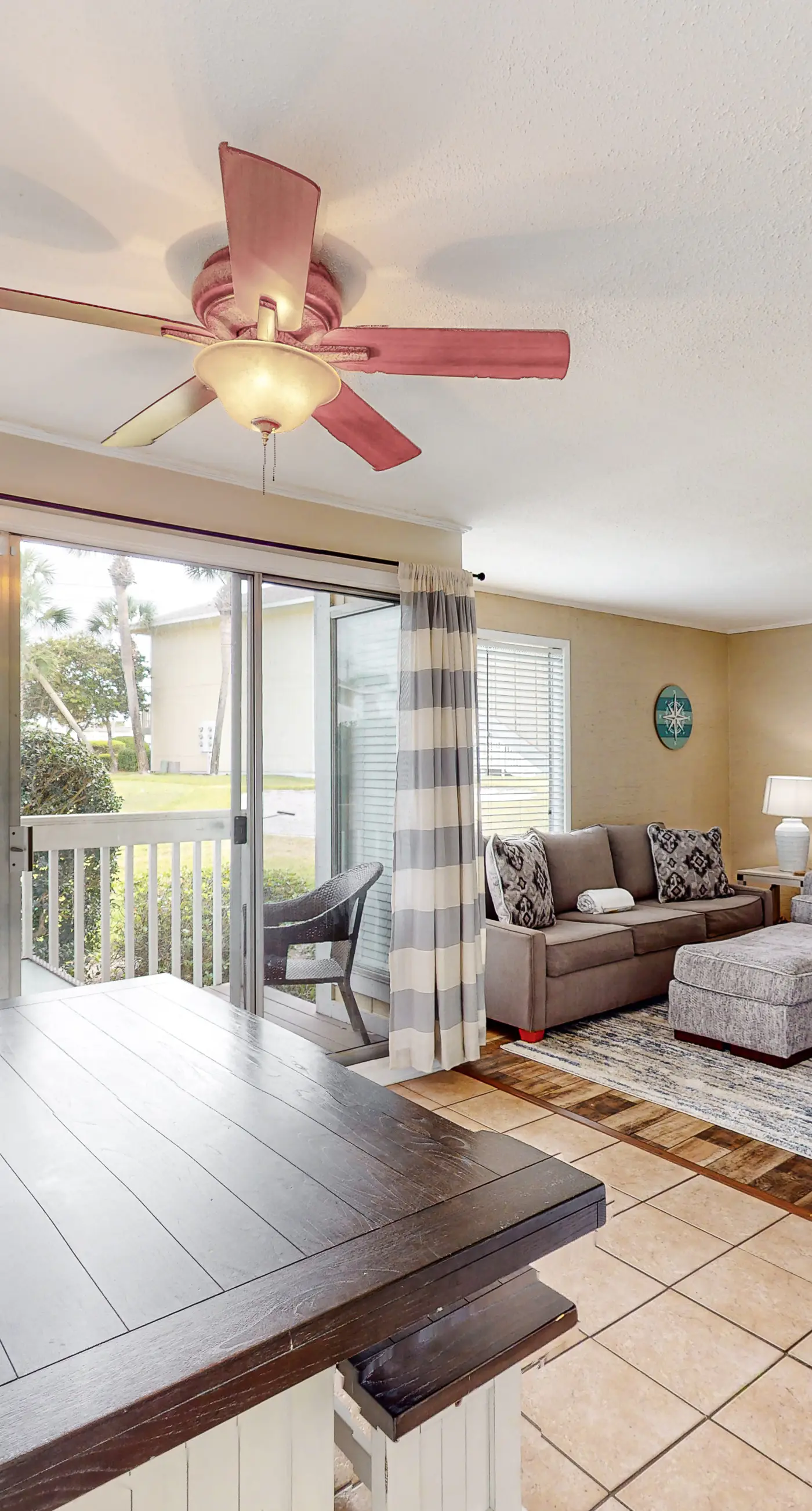Coastal condo with pool, hot tub, tennis & golf access - dog-friendly