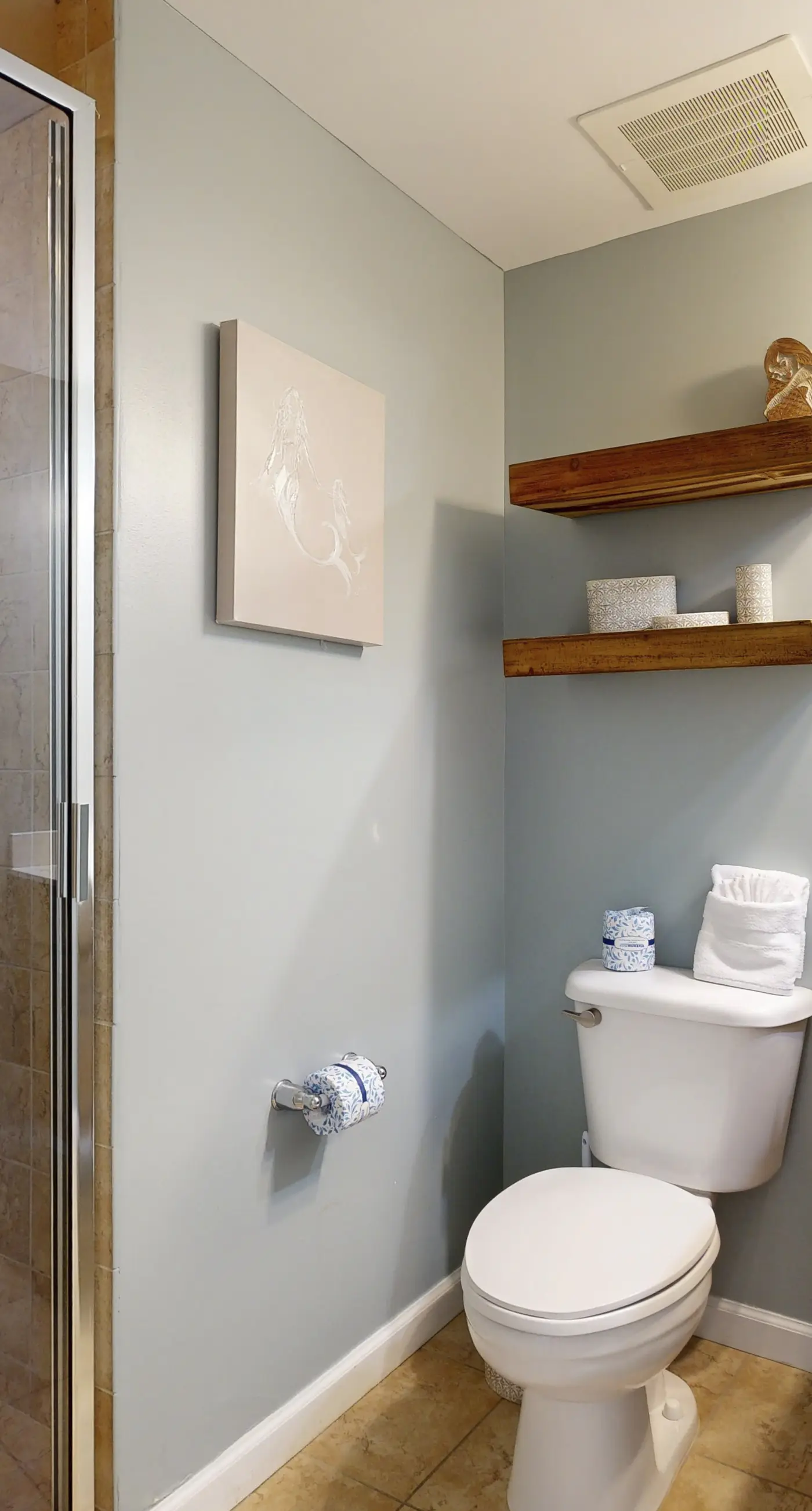 Water-view 11th-floor condo with hot tub, heated pool, tennis, sauna, gym, W/D