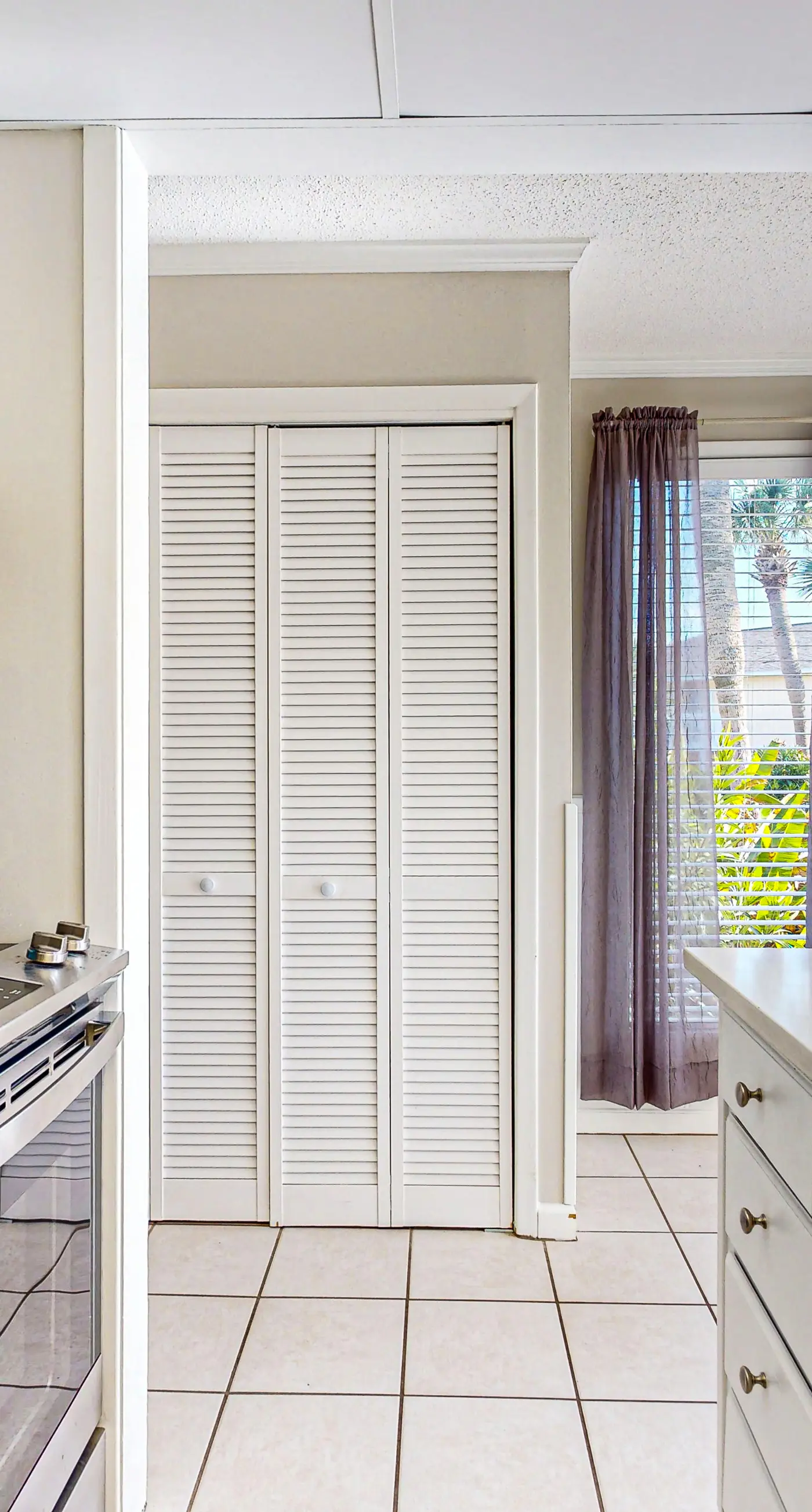 Inviting condo with dock, pool, hot tub & private beach - dog-friendly