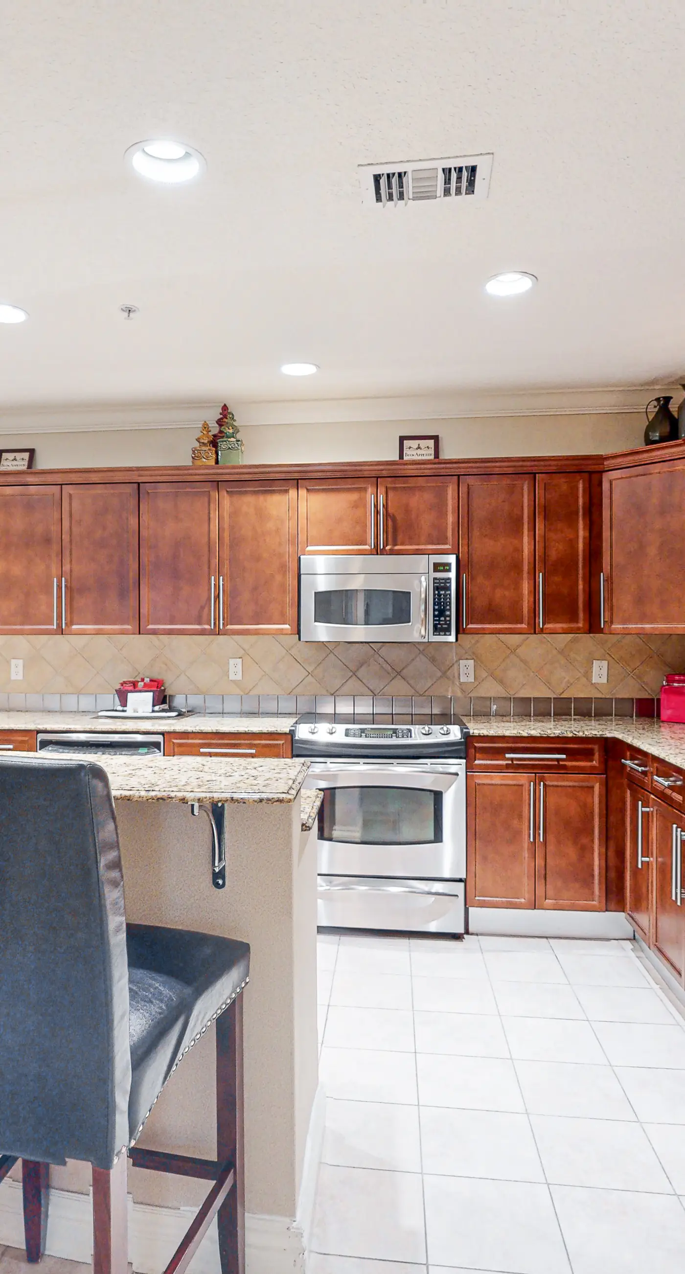 Emerald Grande W621 | Gulf-front retreat with pools, hot tubs, & gym