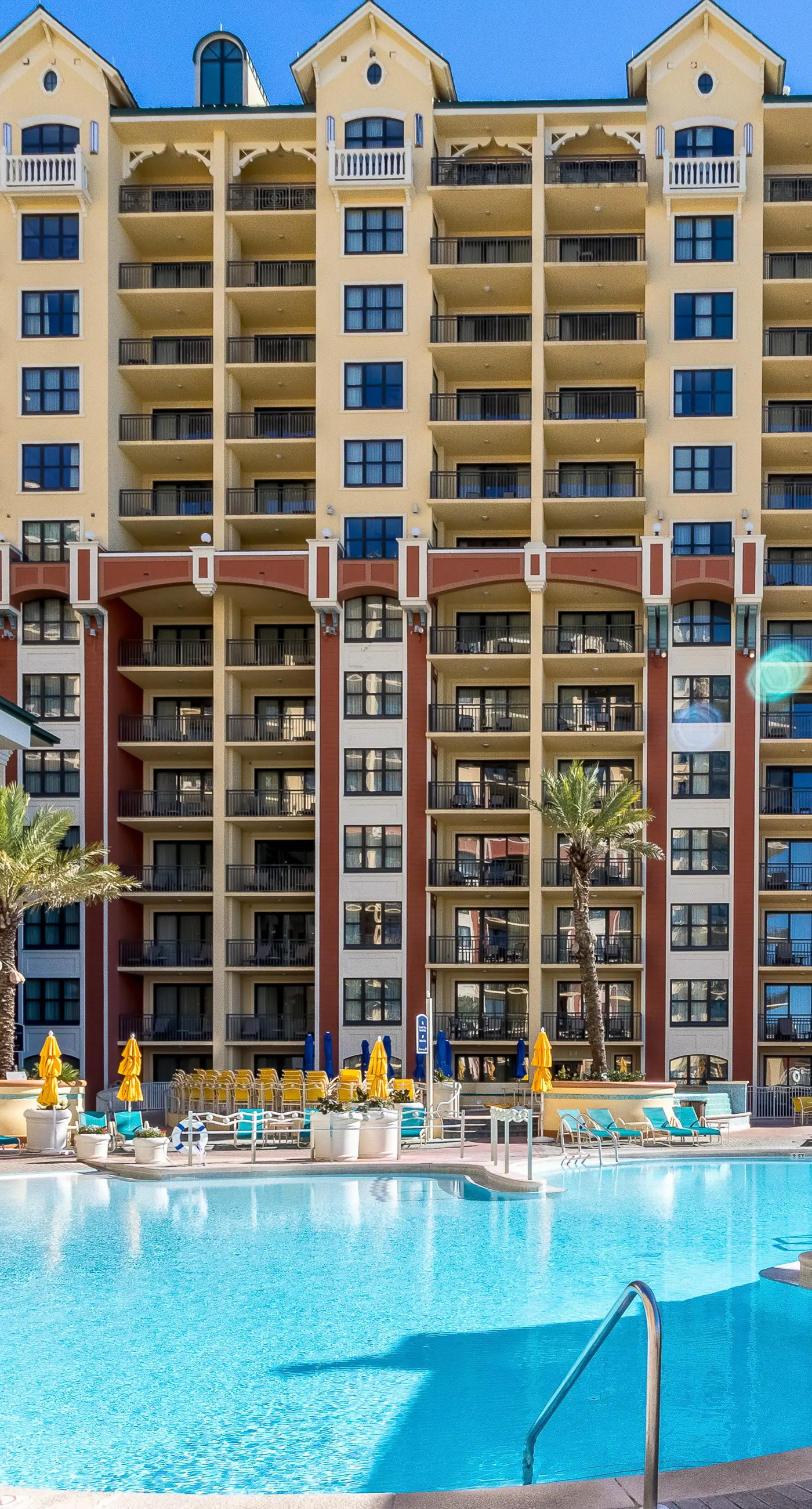 Gulf-view condo with beach access, pool, hot tub, sauna, & private balcony