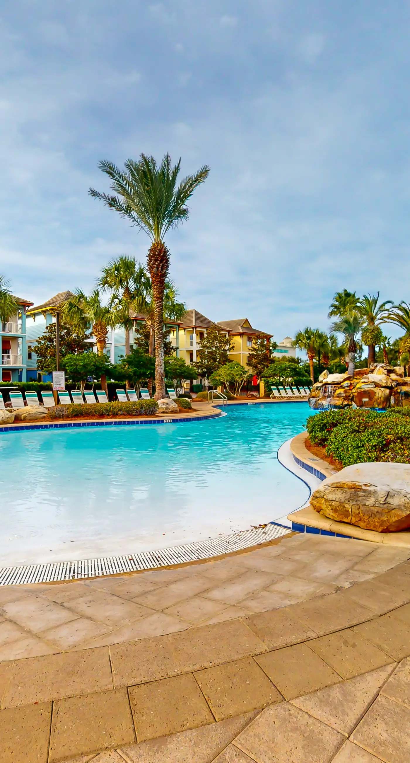 Snowbird-friendly home in gated community with hot tub, pool, balcony, & grill