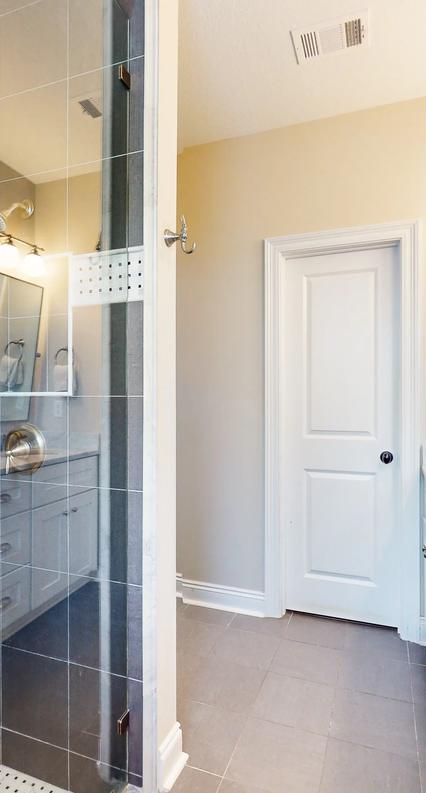 Snowbird-friendly home in gated community with hot tub, pool, balcony, & grill