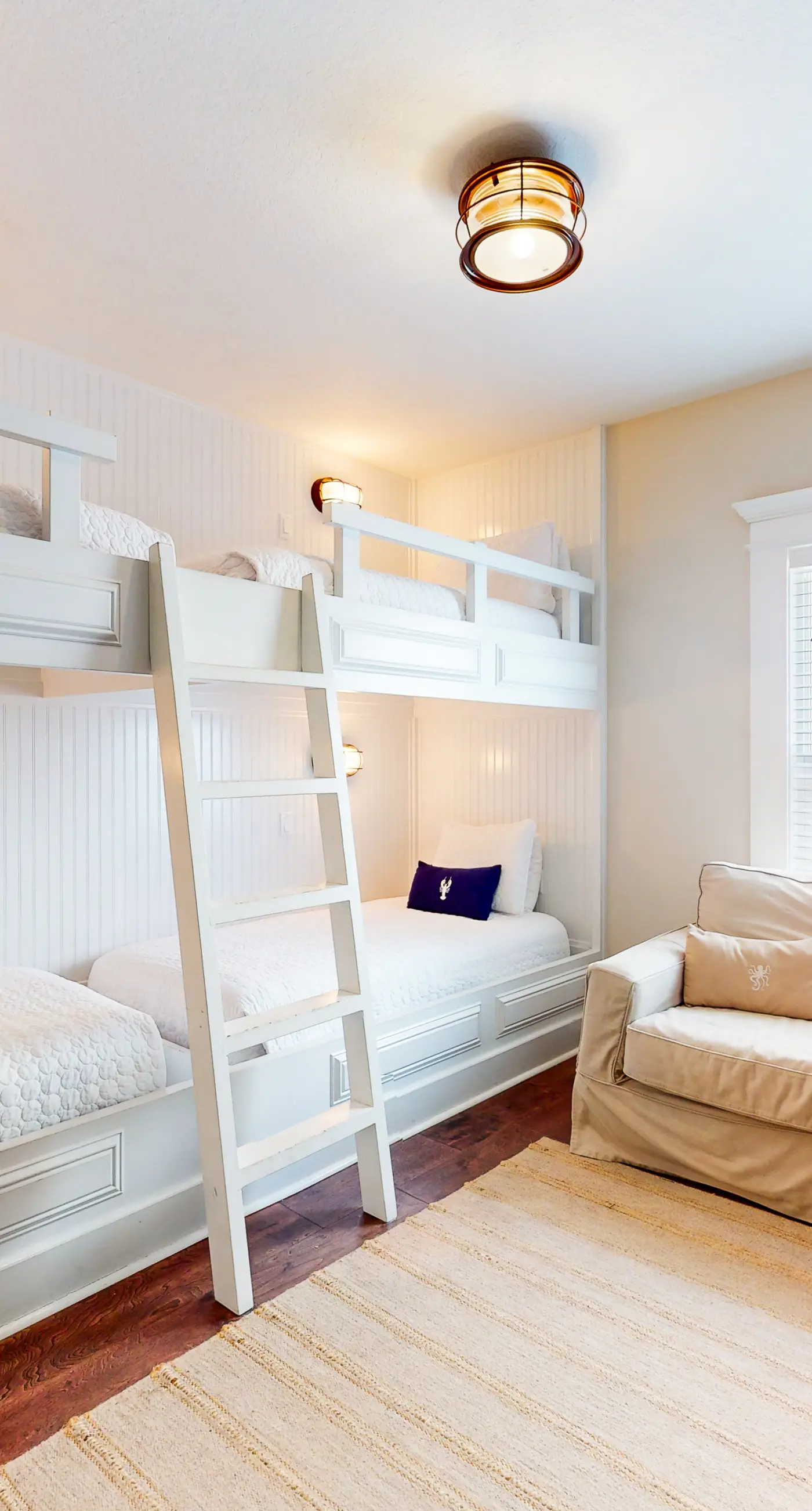 Snowbird-friendly home in gated community with hot tub, pool, balcony, & grill