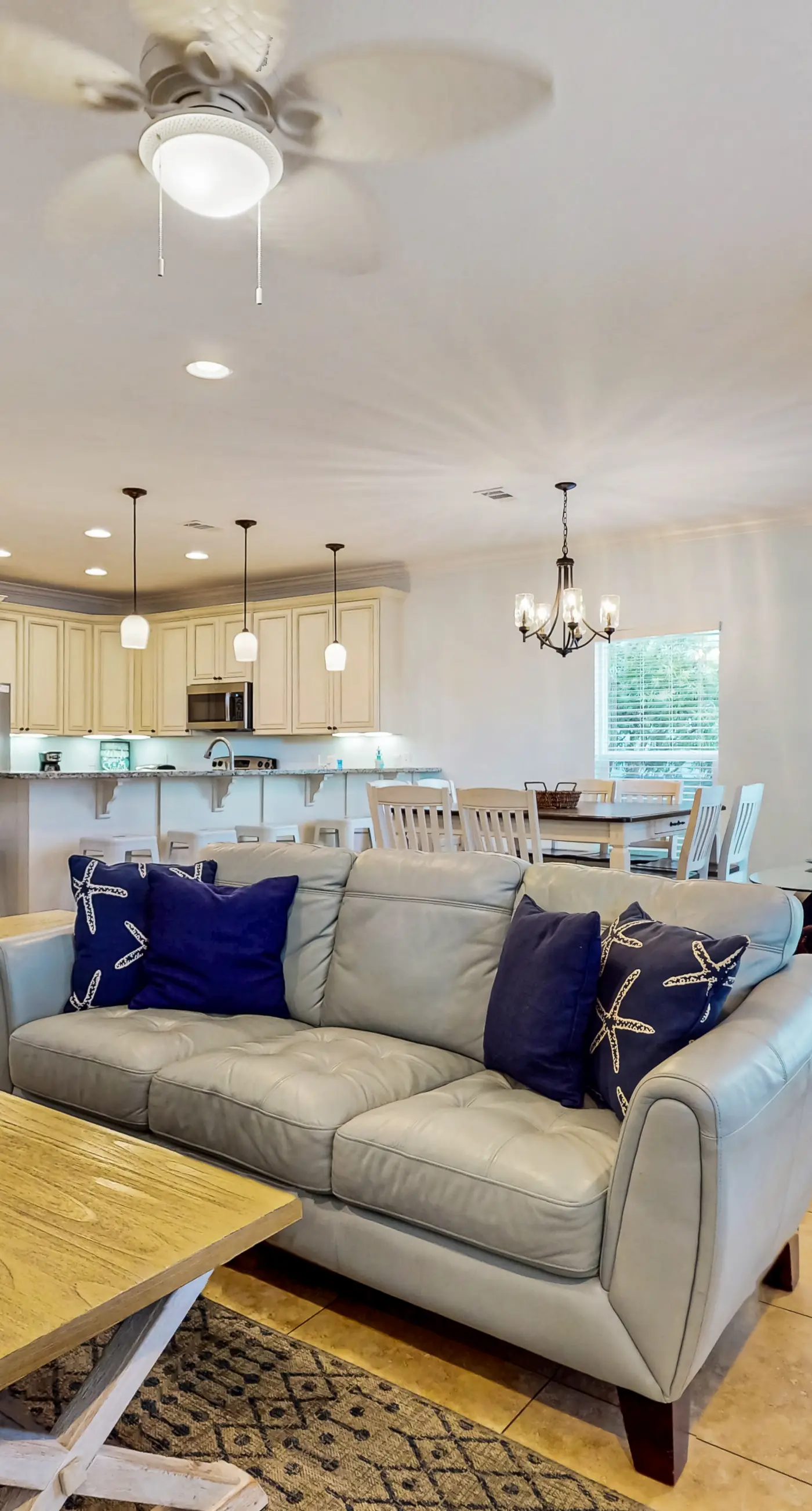 Gorgeous coastal home with shared pool and easy beach access