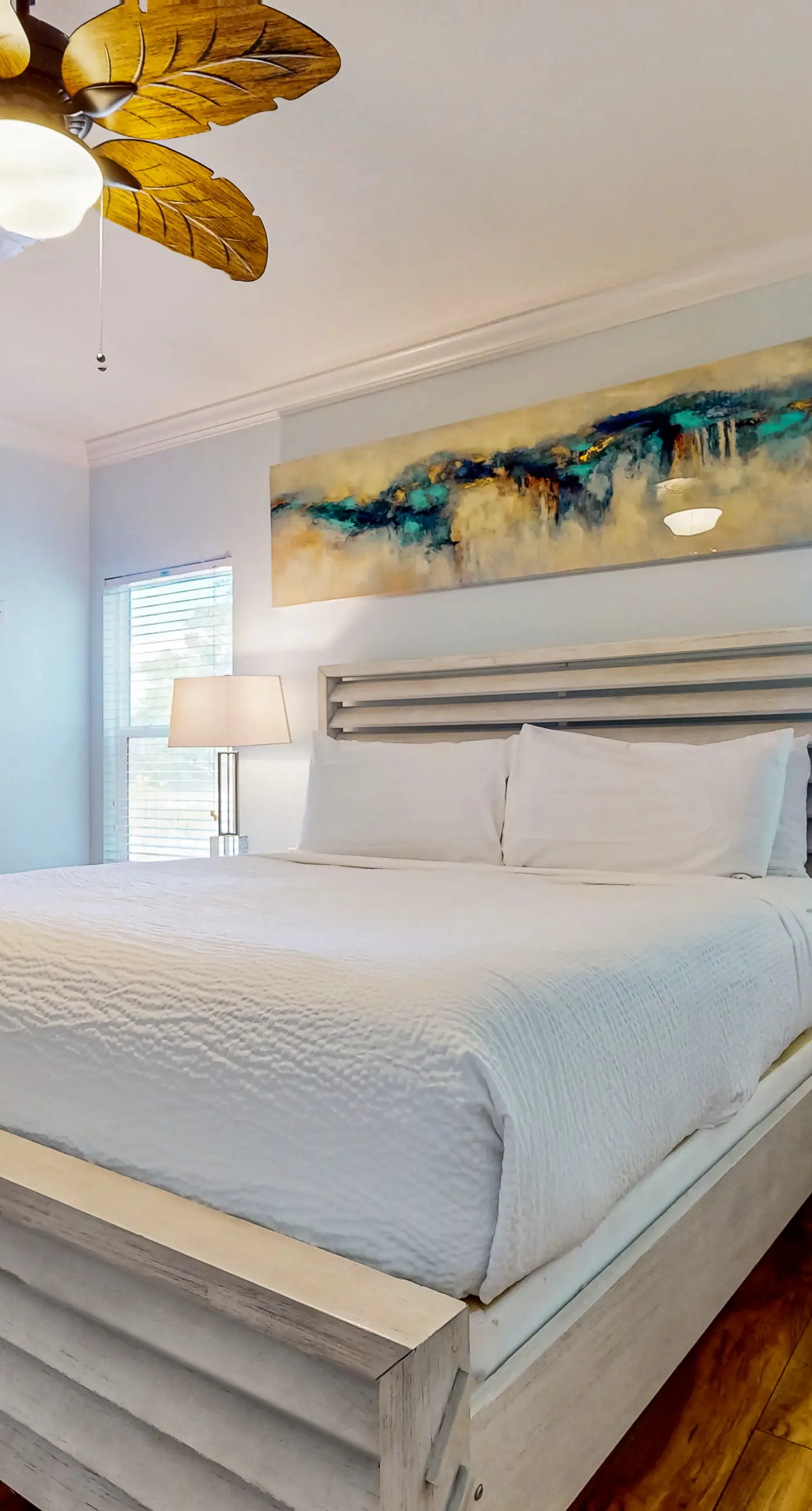 Gorgeous coastal home with shared pool and easy beach access