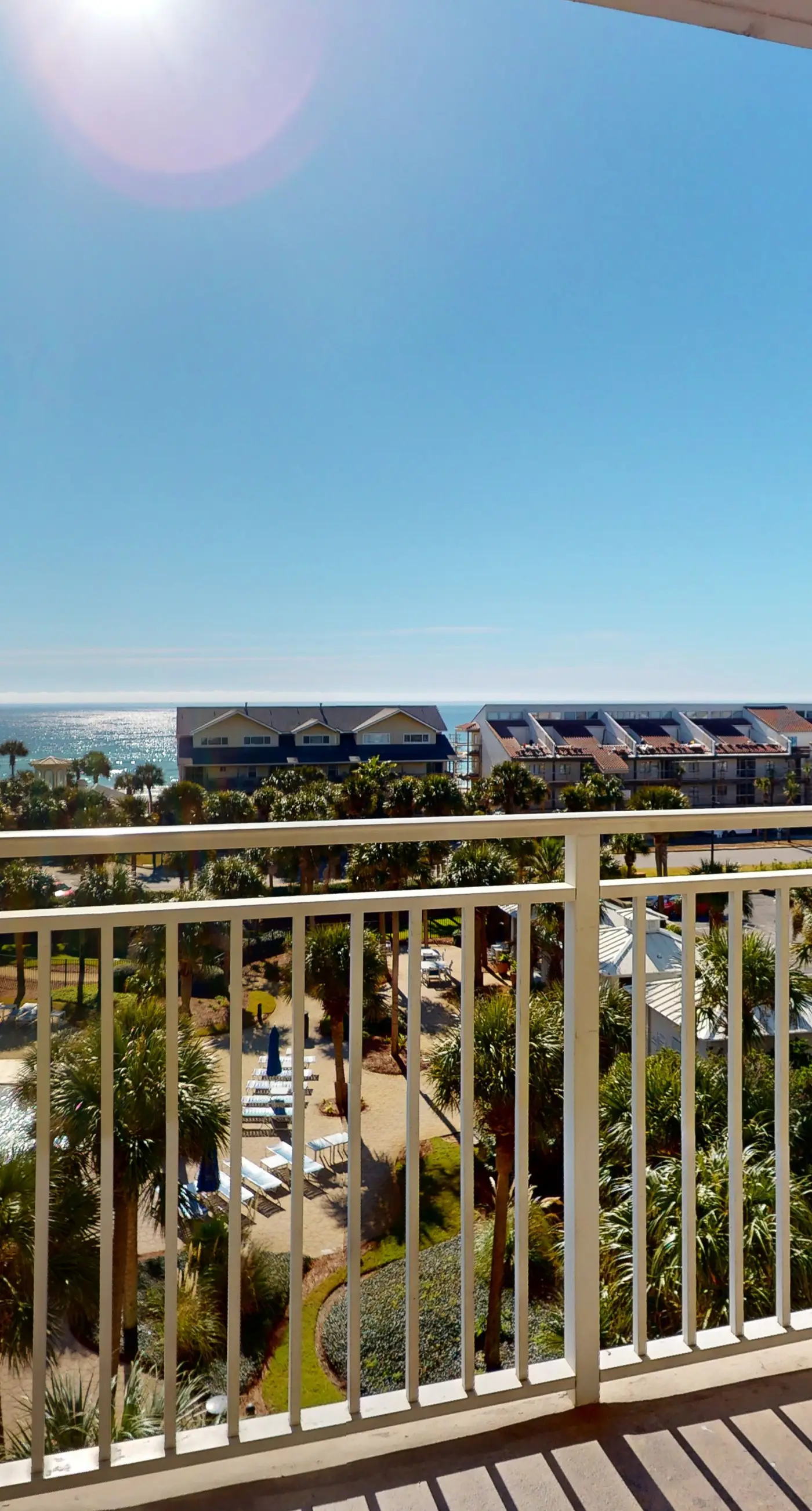 5th-floor condo with Gulf views, heated pool, gym, BBQ area, & private balcony