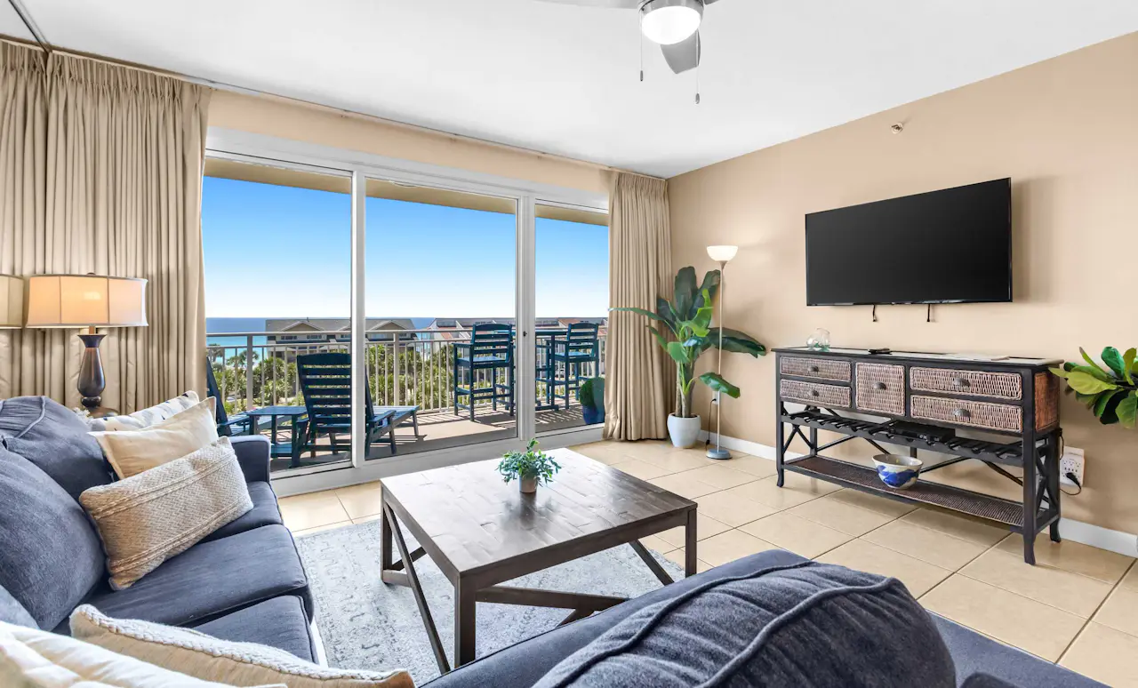 5th-floor condo with Gulf views, heated pool, gym, BBQ area, & private ...