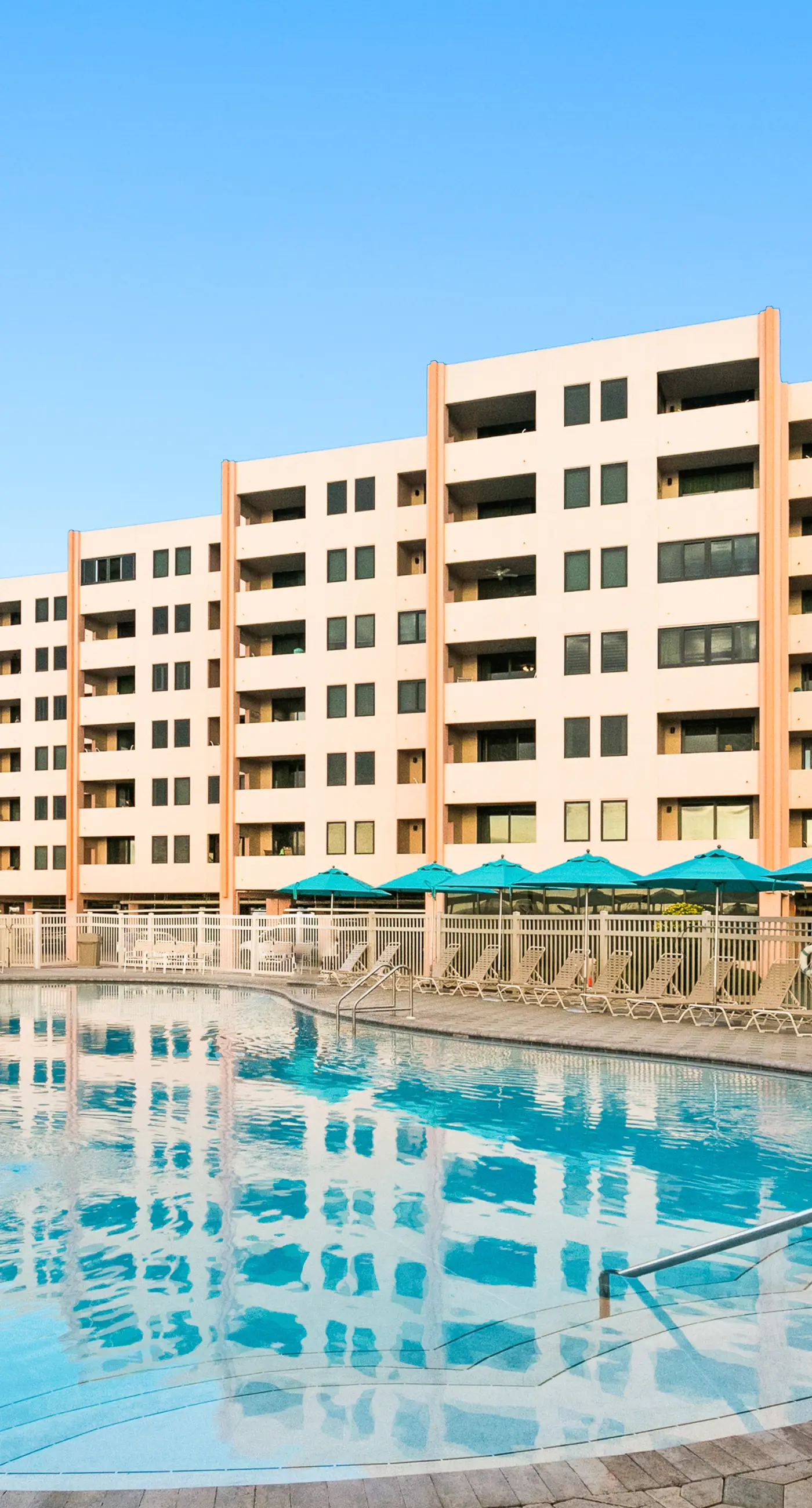 Snowbird-friendly condo with Gulf view, on-site pool, beach access, & gym