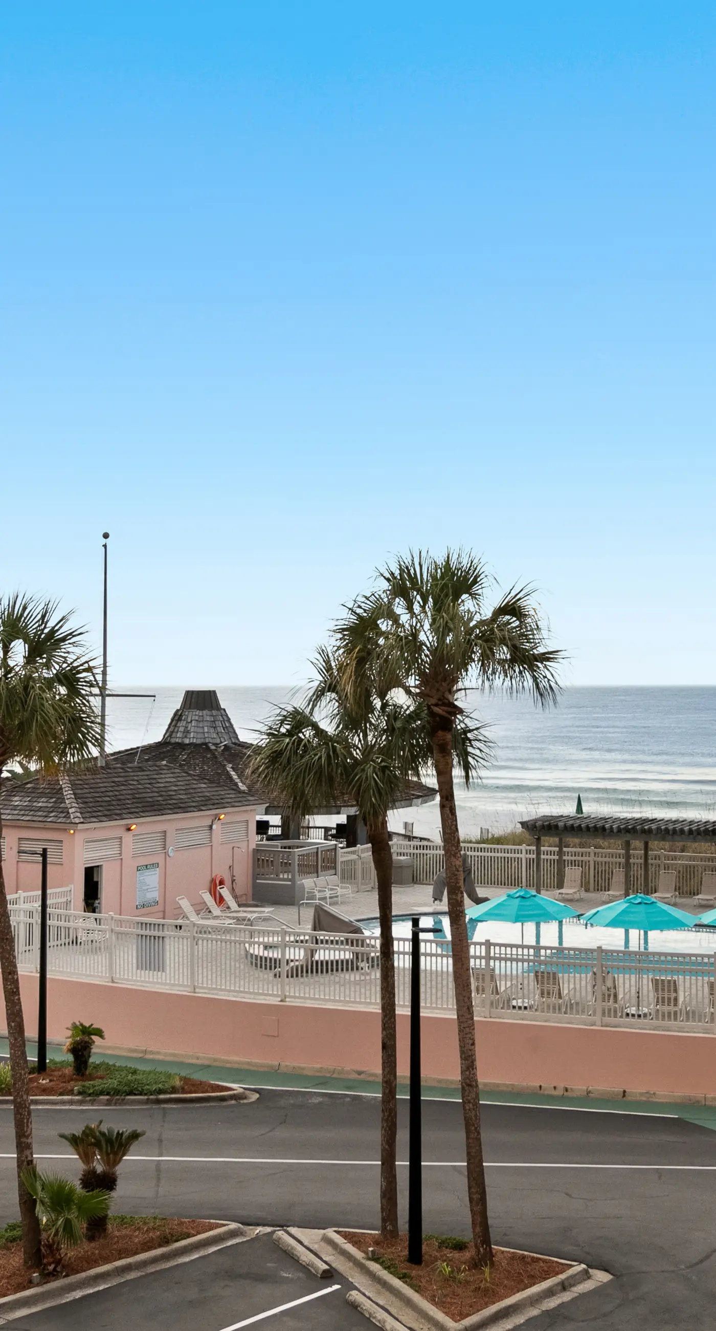 Snowbird-friendly condo with Gulf view, on-site pool, beach access, & gym