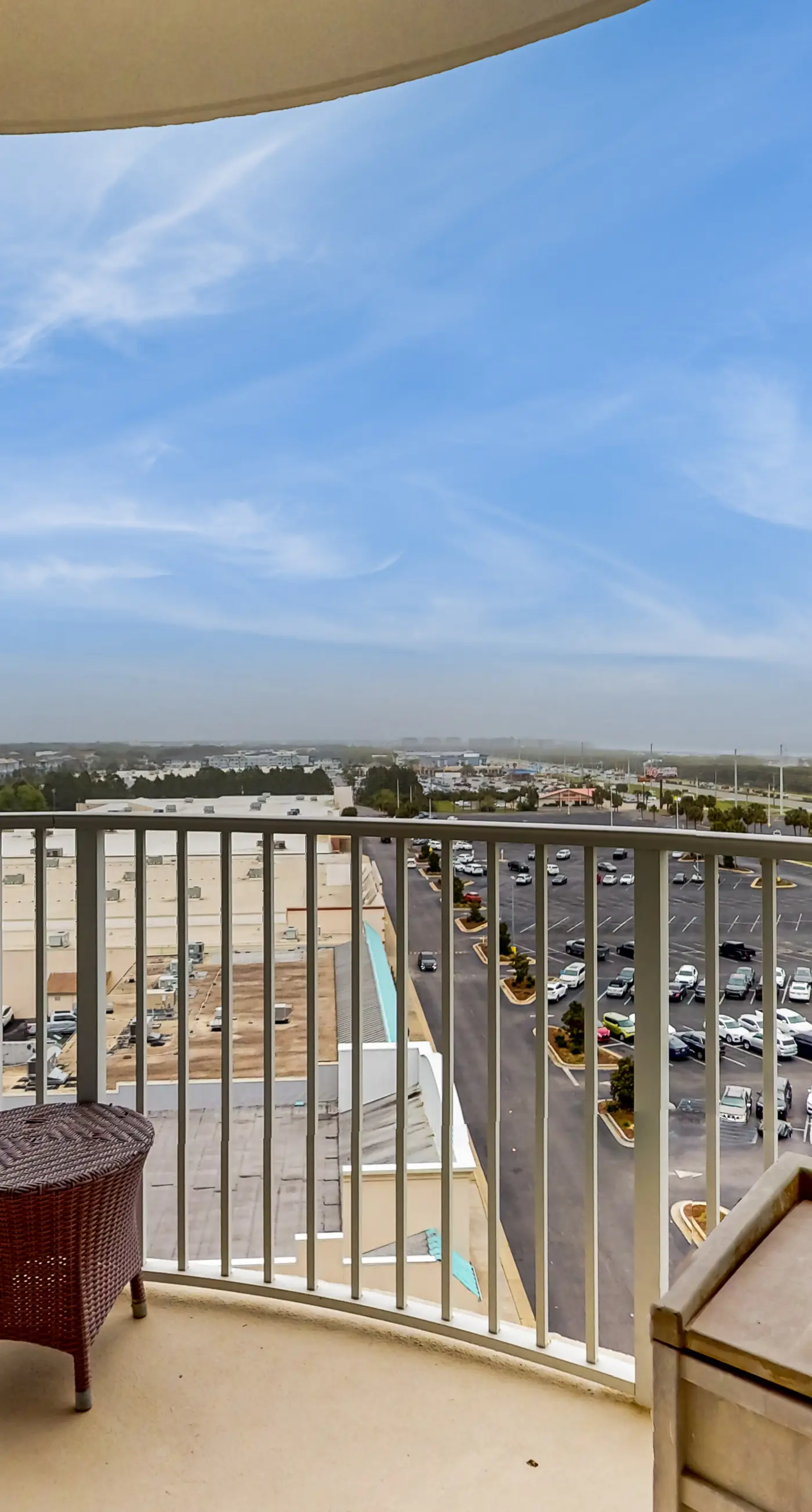 Cozy coastal condo with shared pool, lazy river and beach access