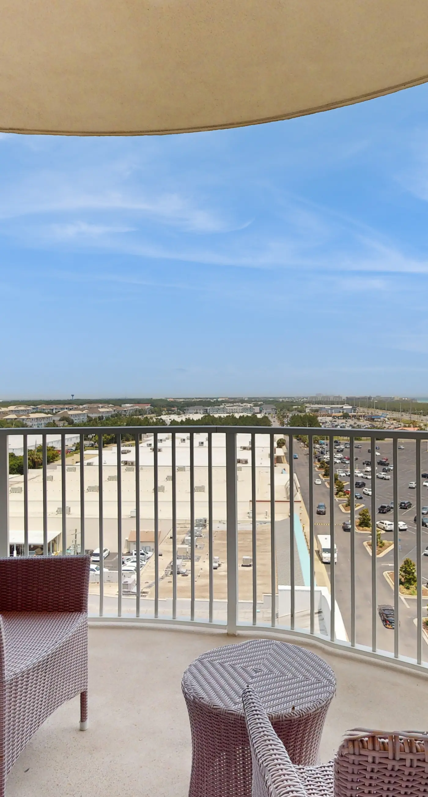 Cozy coastal condo with shared pool w/lazy river and beach access