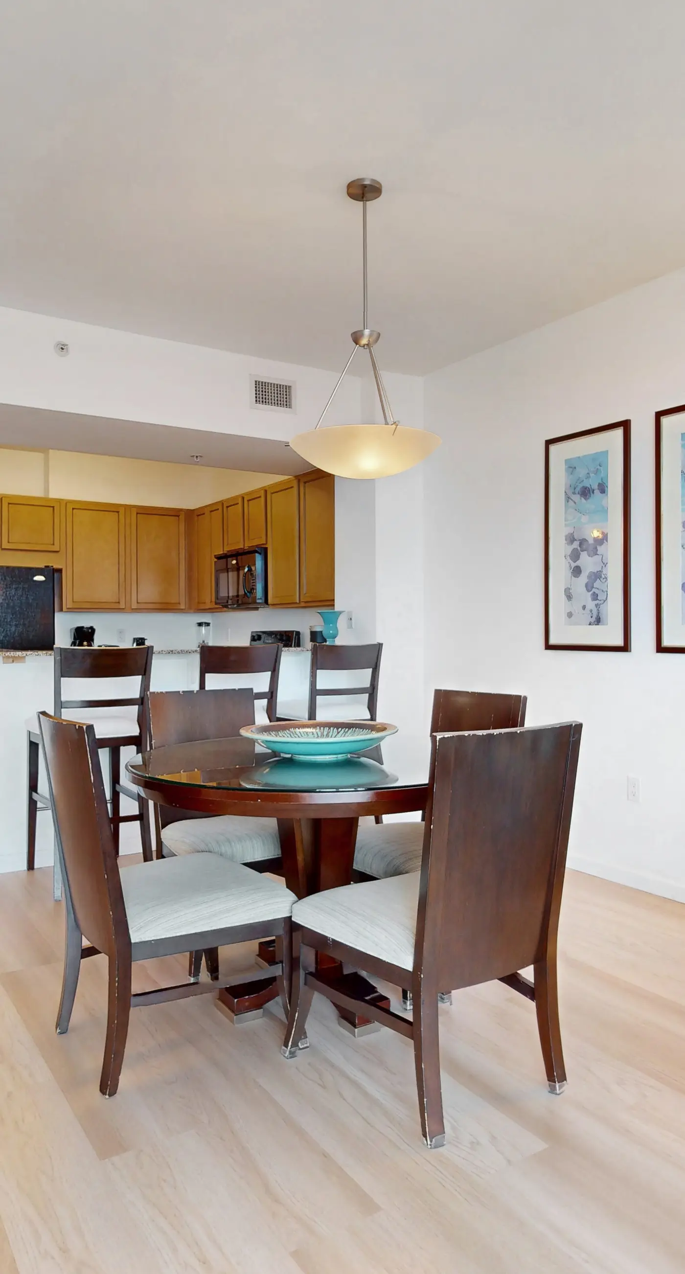 Cozy coastal condo with shared pool w/lazy river and beach access