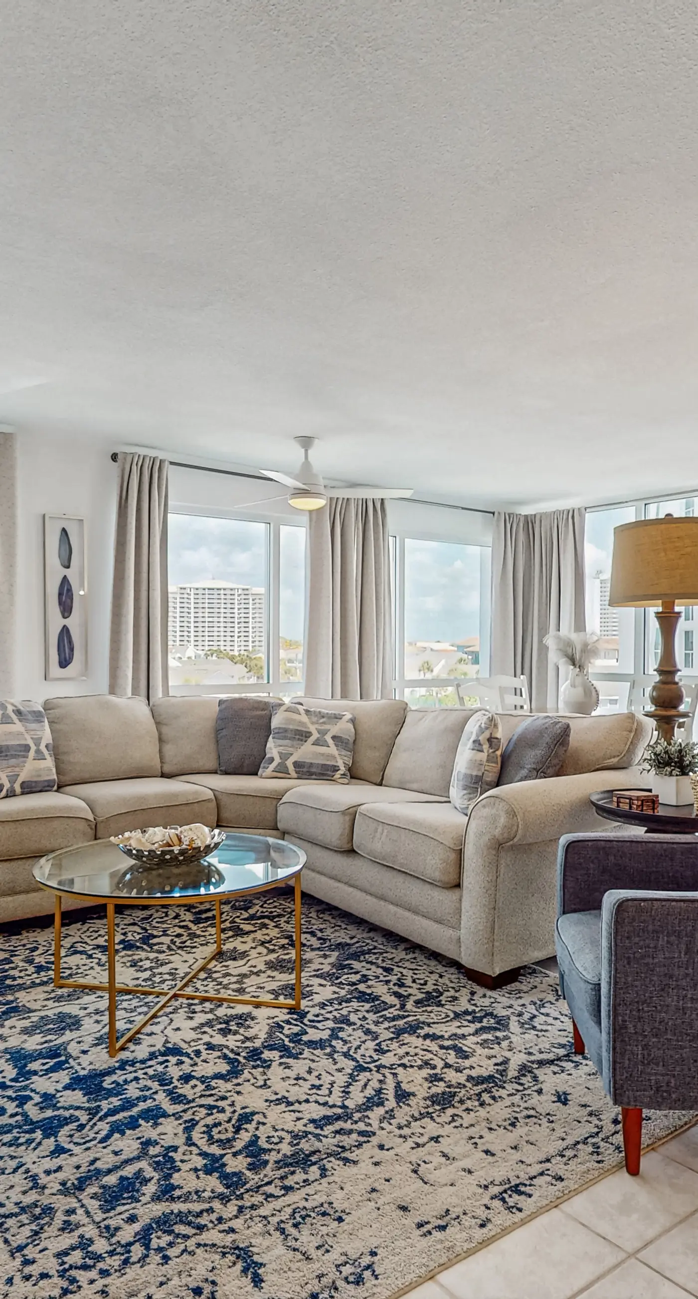 Gorgeous beachview condo with shared pool, shopping and beach access