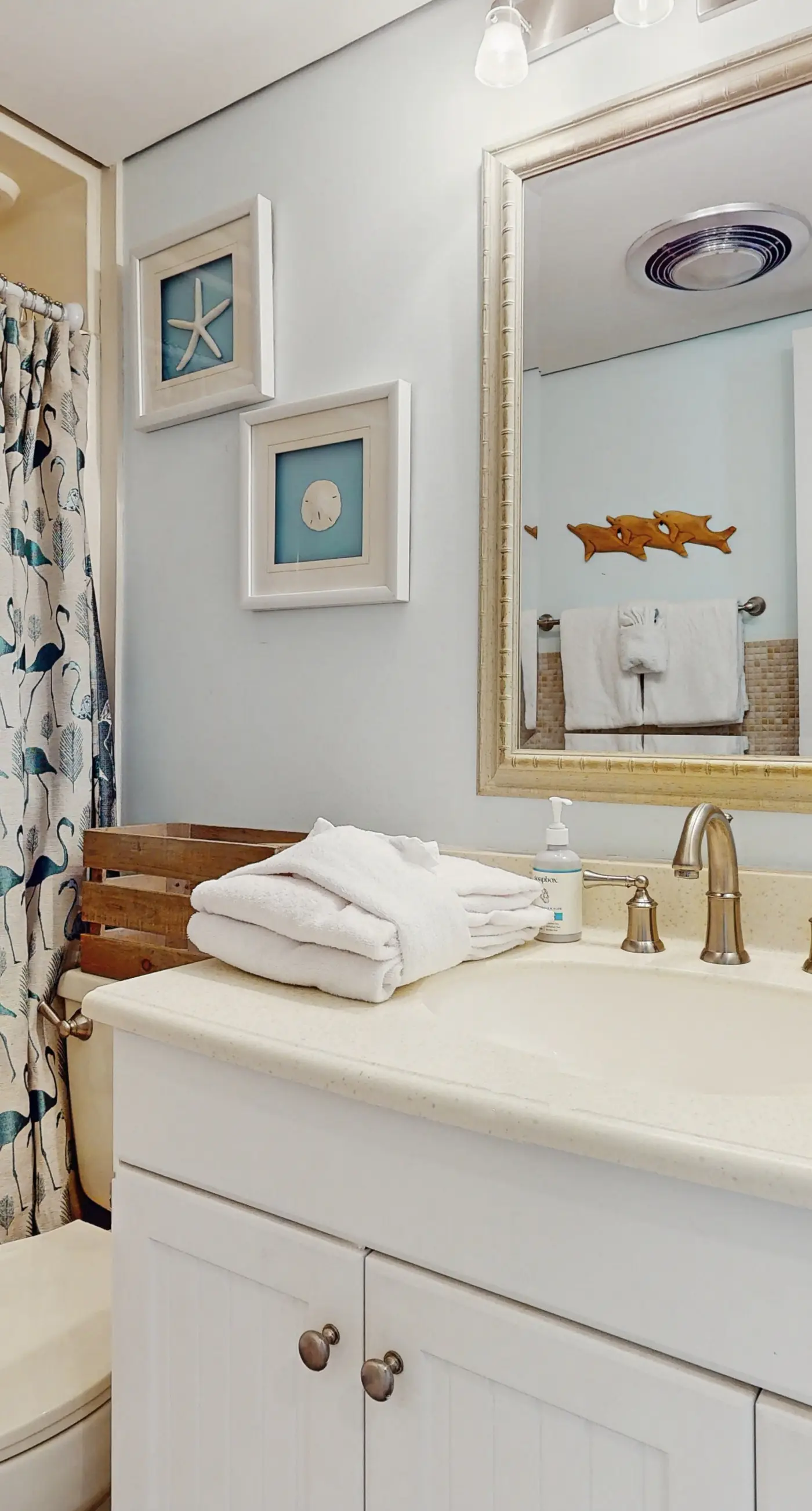 Calming condo with hot tub, tennis court, pool, & balcony