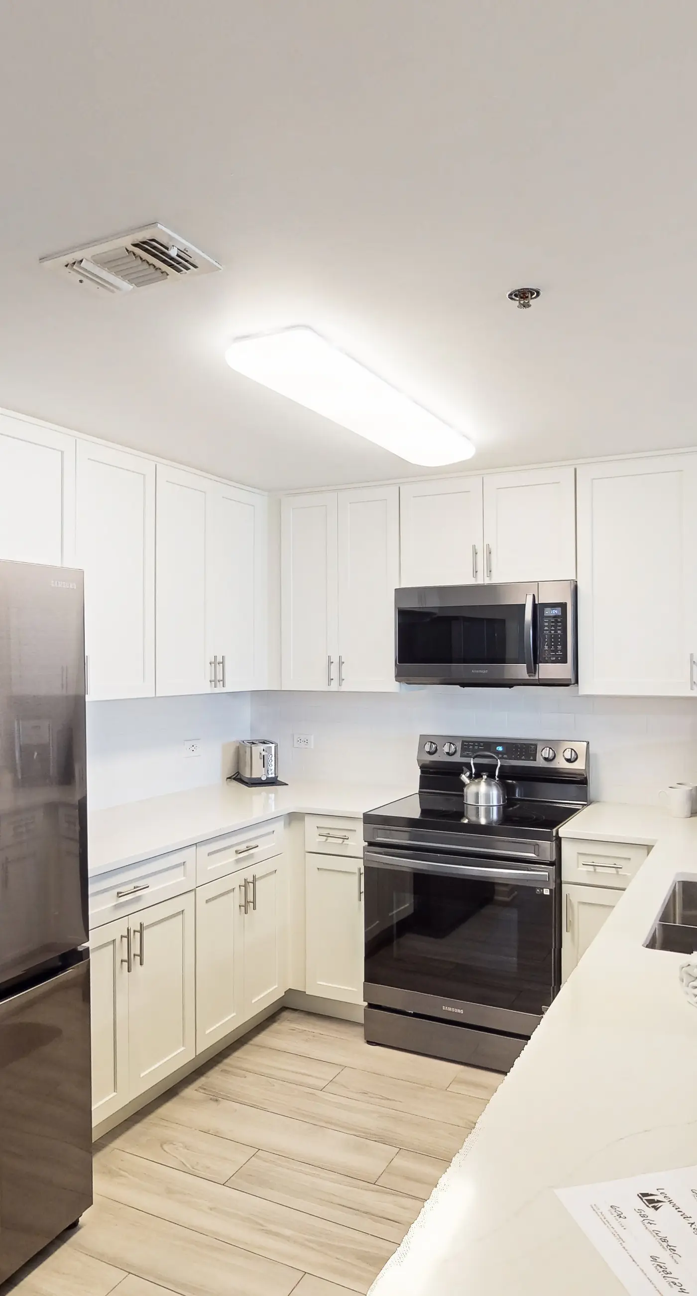 Gorgeous coastal home with plenty of space and easy beach access