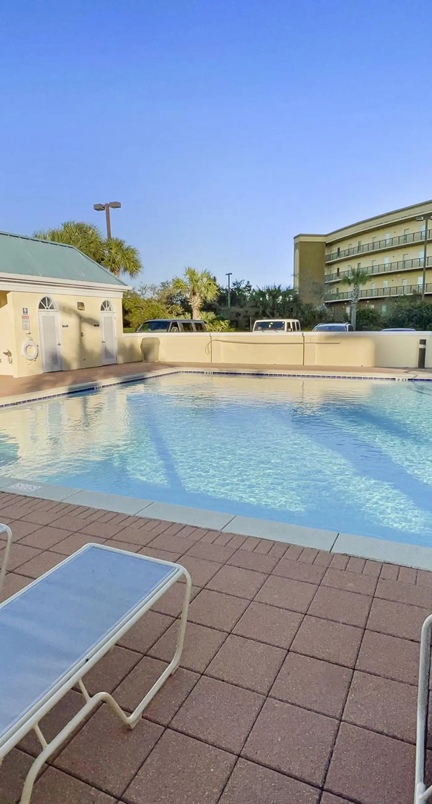 Gorgeous coastal home with plenty of space and easy beach access